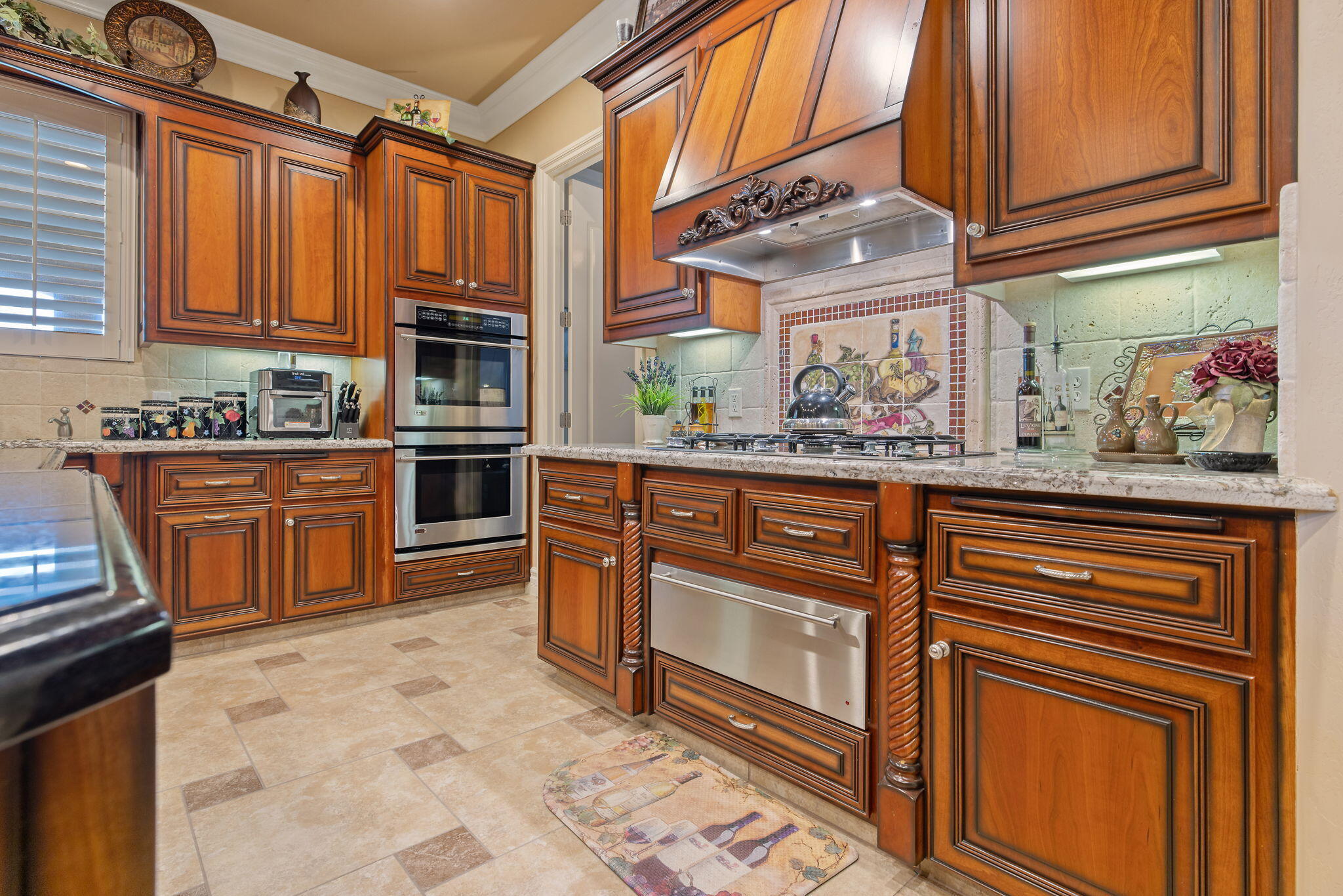382 Hemmingway Ct, Tulare, CA 93274