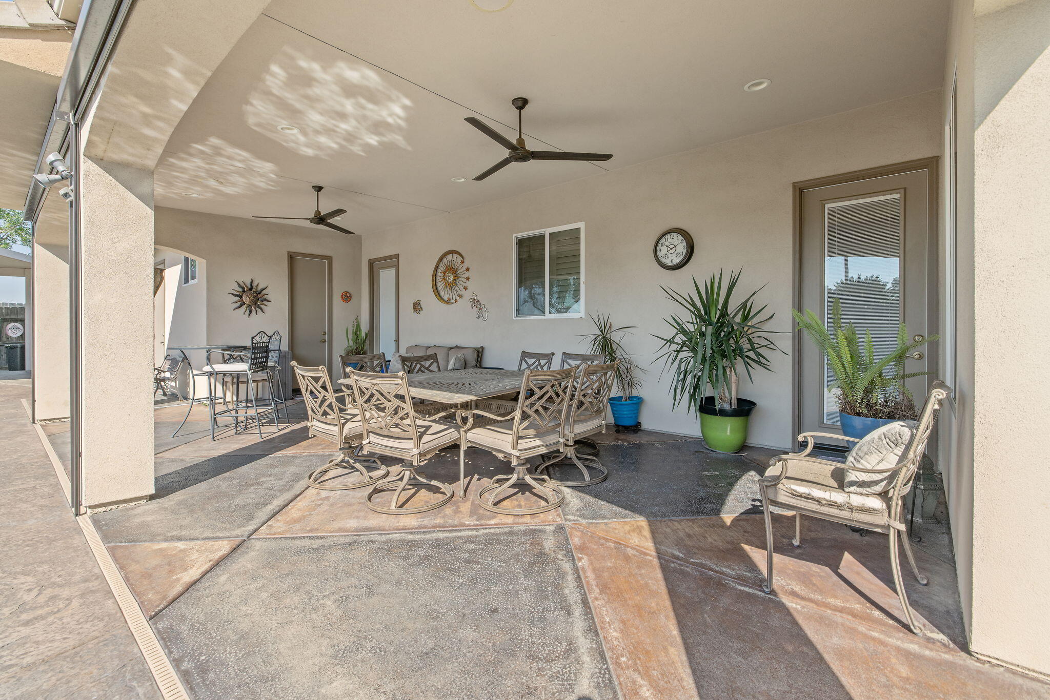 382 Hemmingway Ct, Tulare, CA 93274