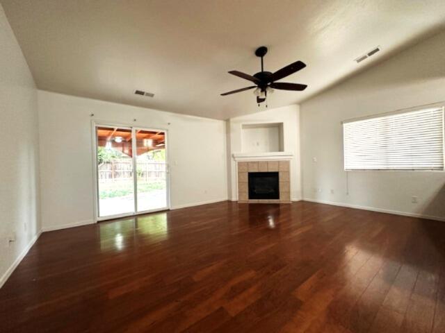 2863 W Prescott Ave, Visalia, CA 93291