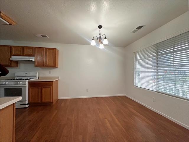 2863 W Prescott Ave, Visalia, CA 93291
