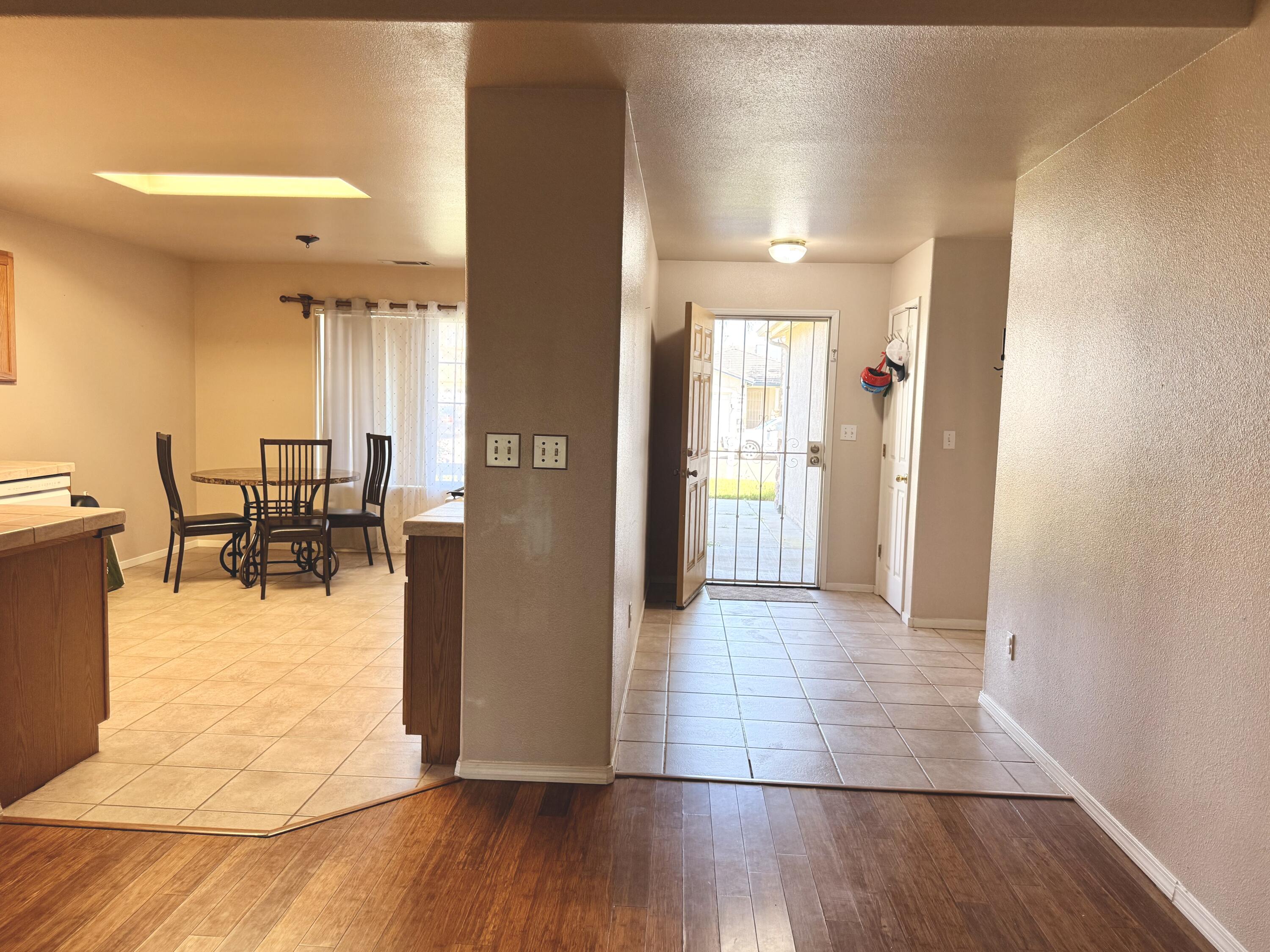 1865 La Vida Ave, Porterville, CA 93257