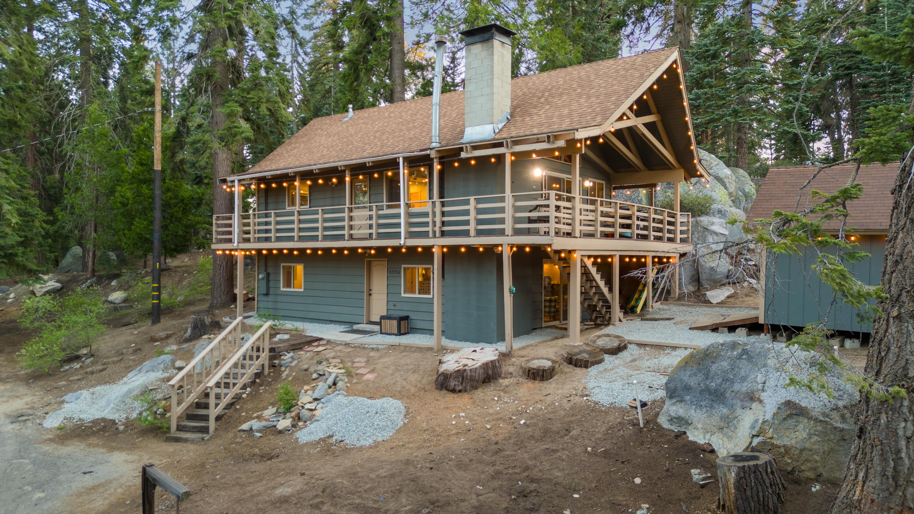 57750 Crest Dr, Springville, CA 93265