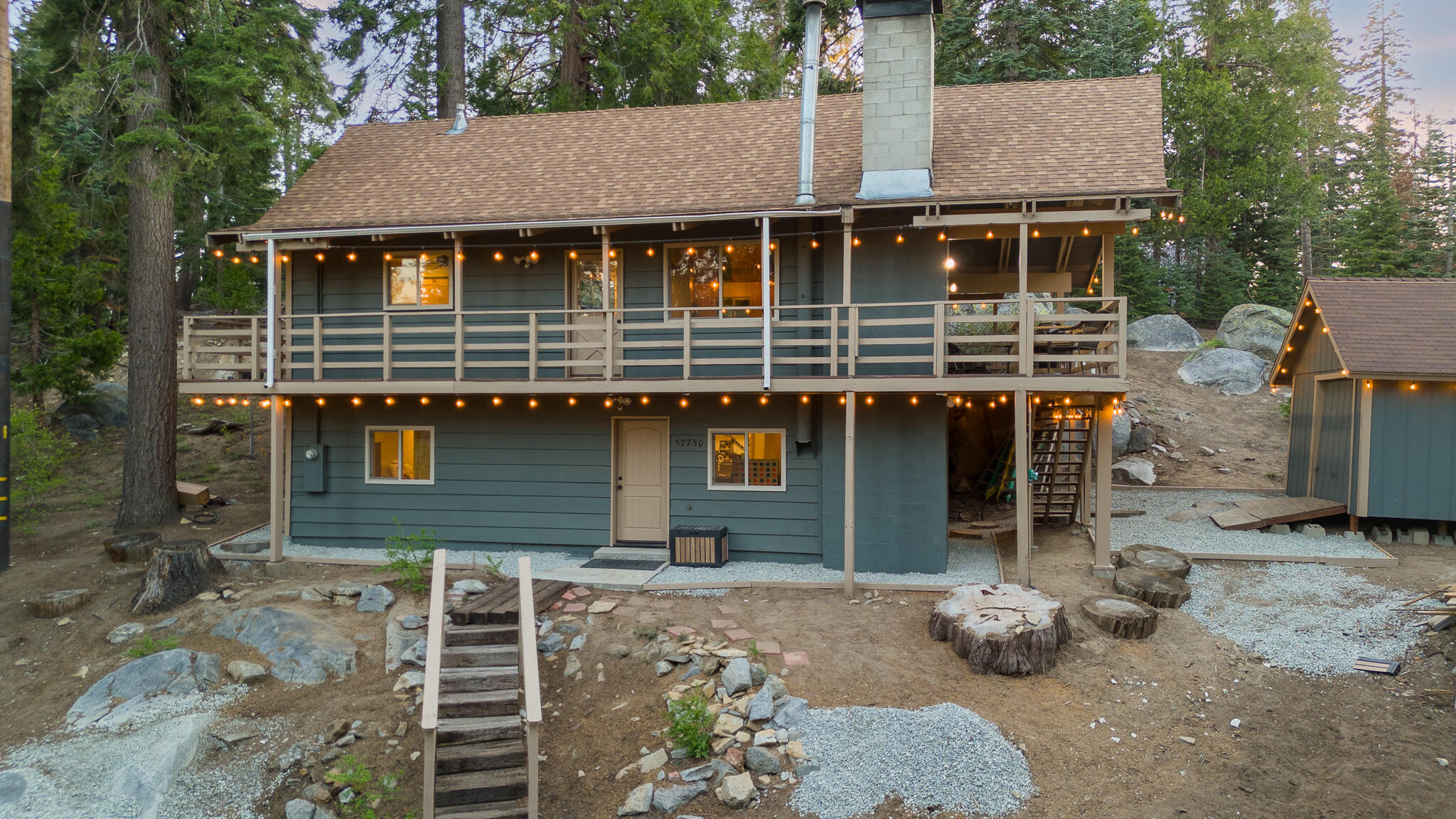 57750 Crest Dr, Springville, CA 93265