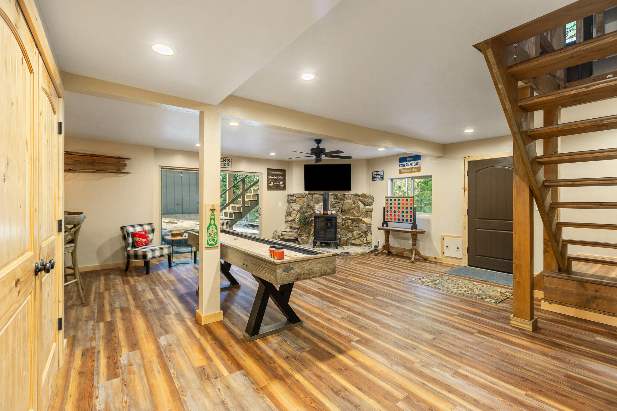 57750 Crest Dr, Springville, CA 93265