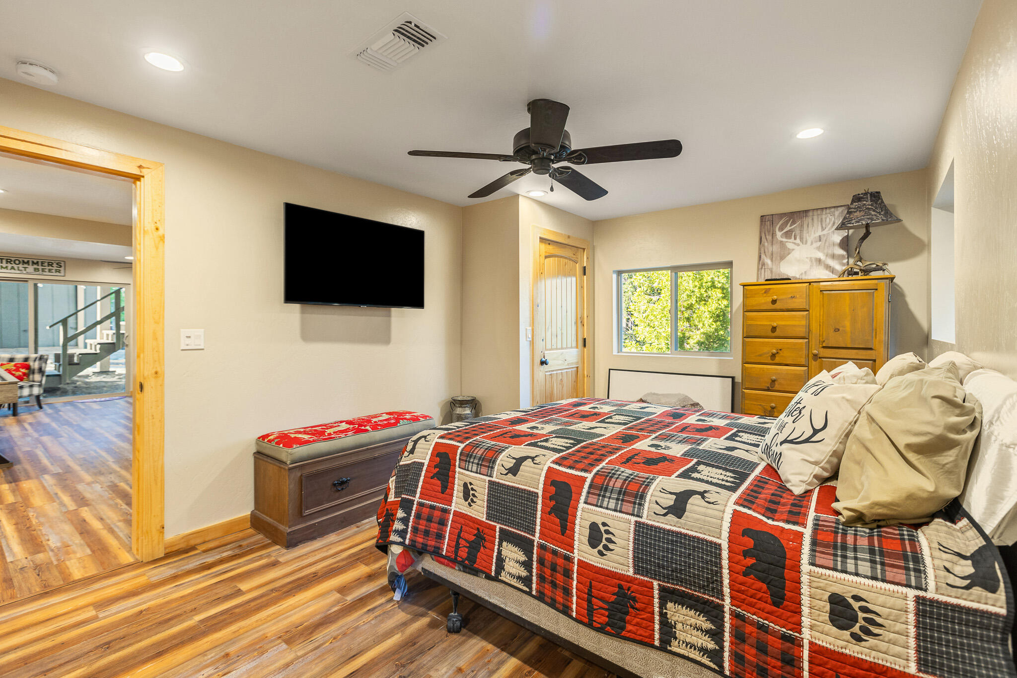 57750 Crest Dr, Springville, CA 93265