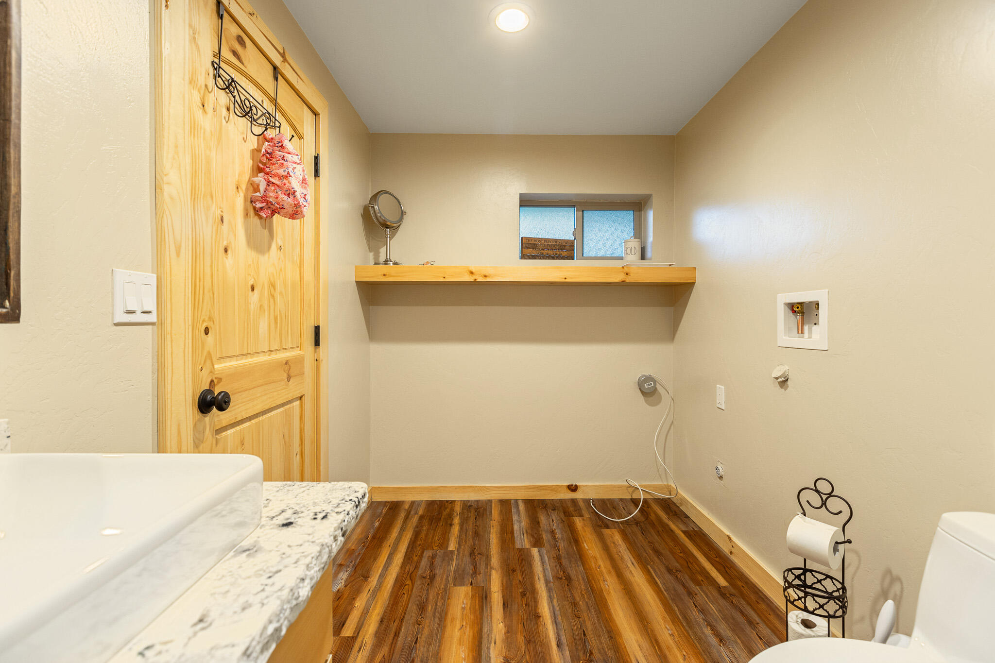 57750 Crest Dr, Springville, CA 93265