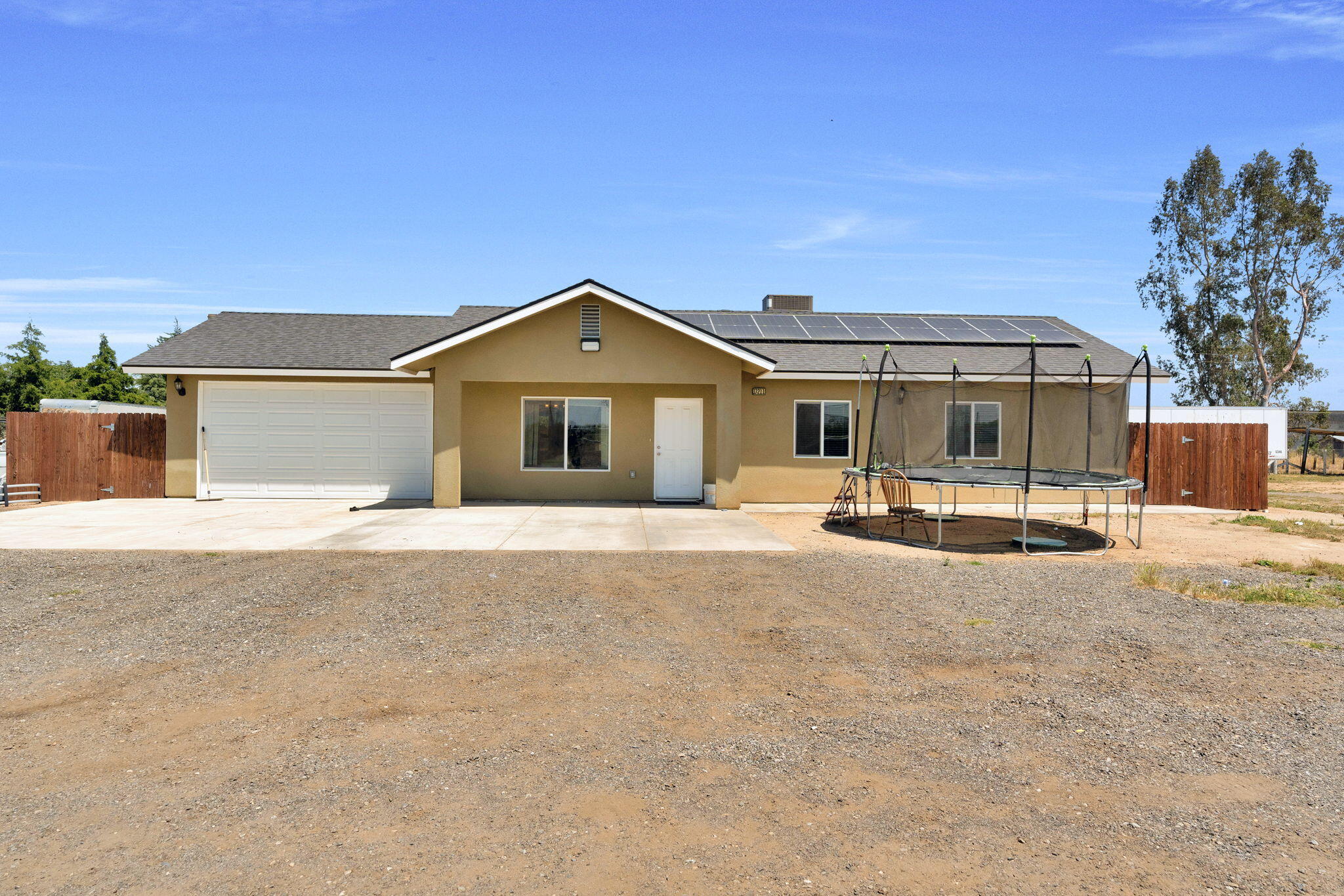 17209 Alonzo Ct, Madera, CA 93638