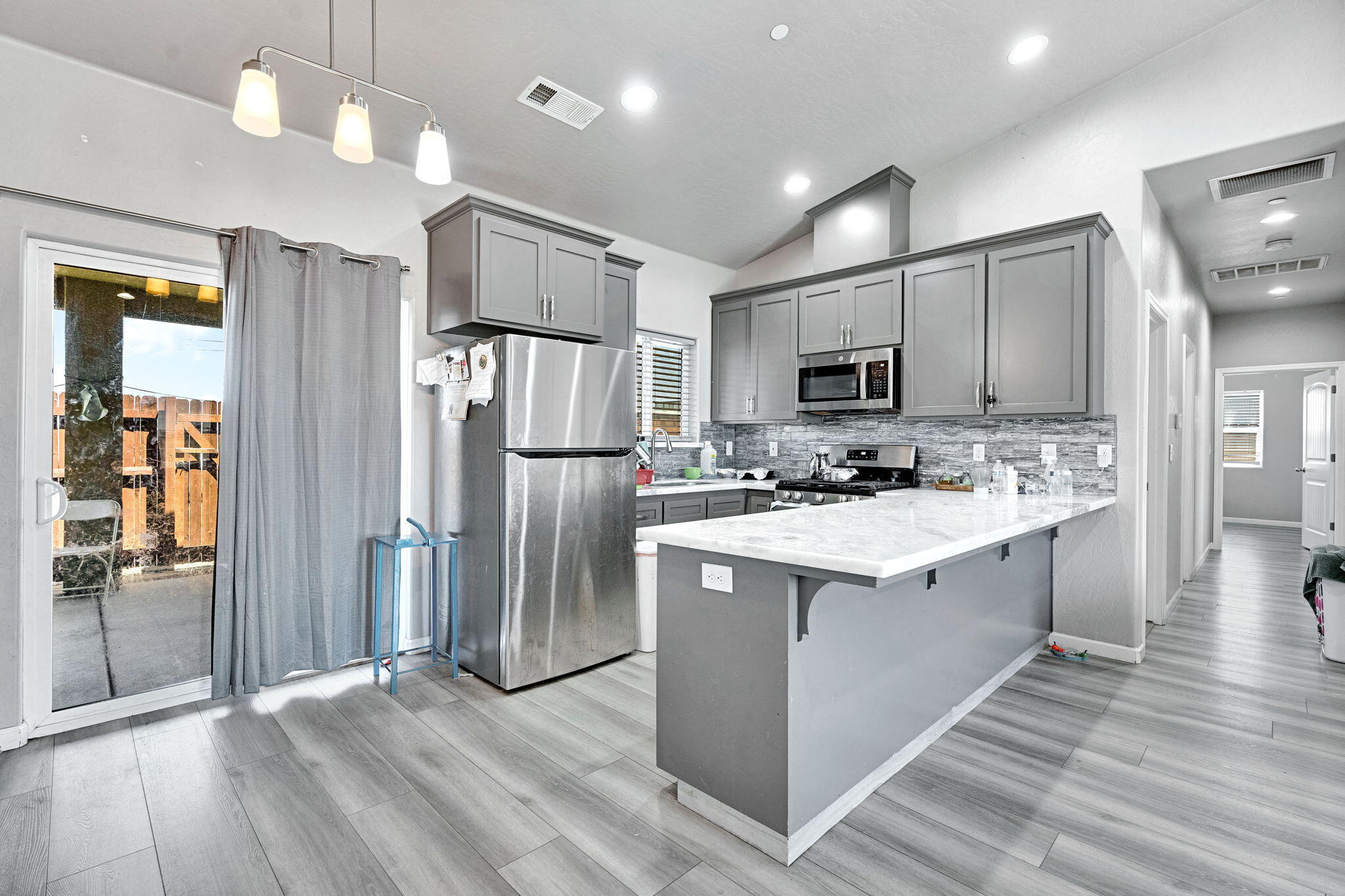 17209 Alonzo Ct, Madera, CA 93638