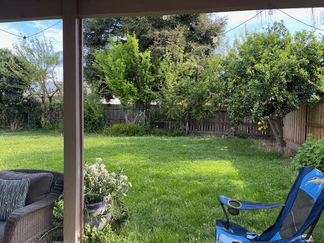 5618 W Babcock Ave, Visalia, CA 93291