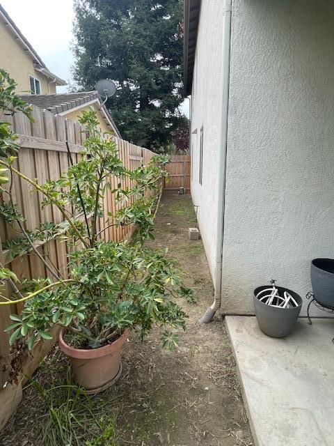 5618 W Babcock Ave, Visalia, CA 93291