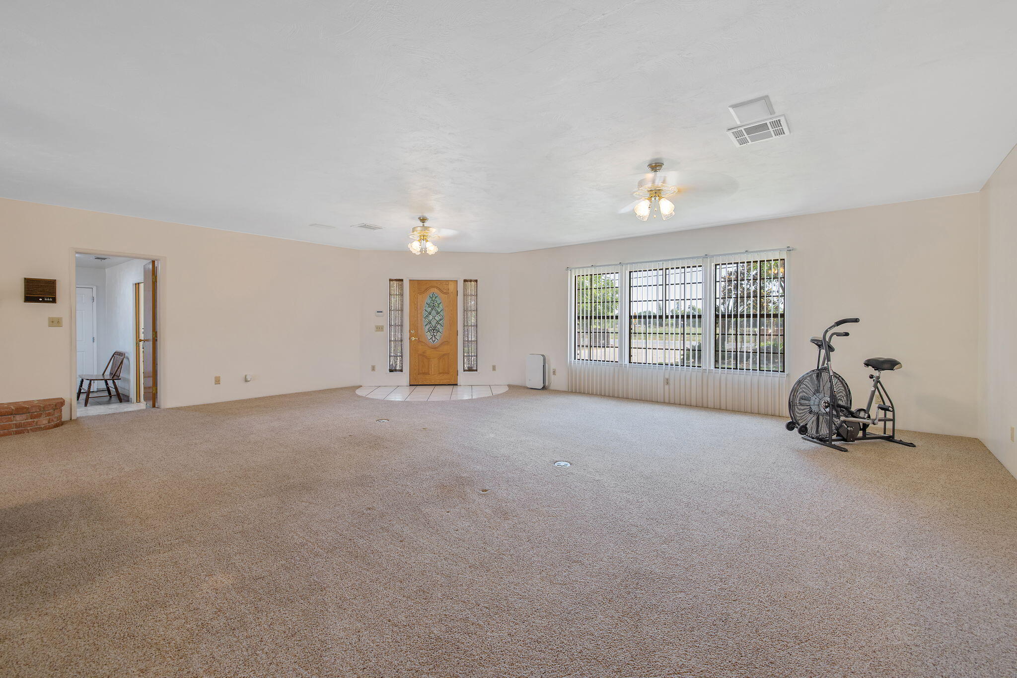 12268 Ave 328, Visalia, CA 93291