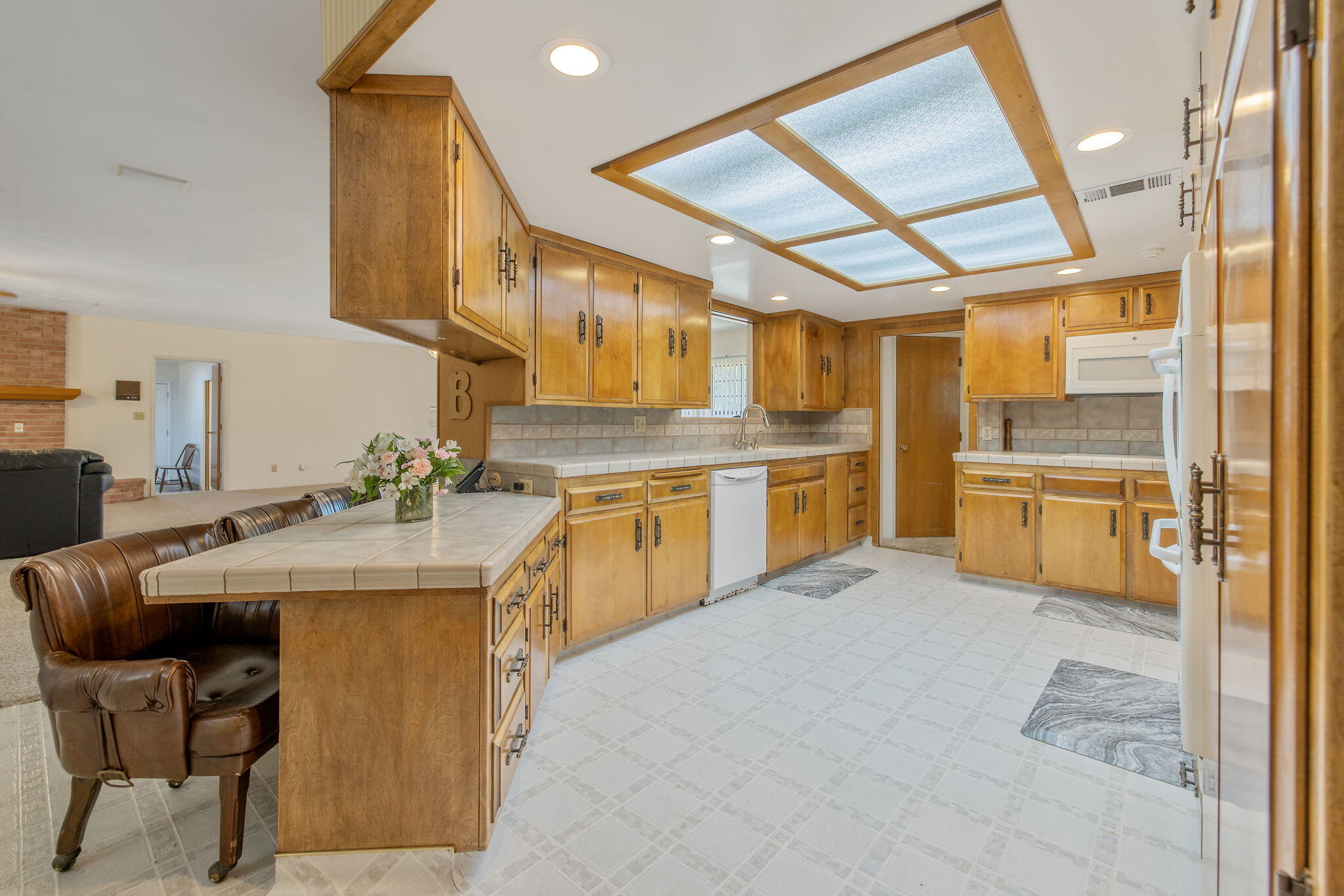 12268 Ave 328, Visalia, CA 93291
