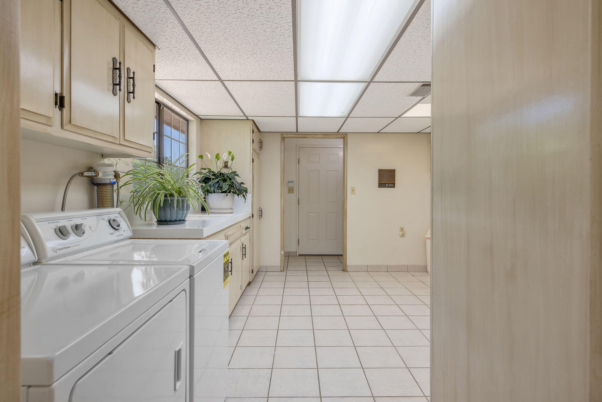12268 Ave 328, Visalia, CA 93291