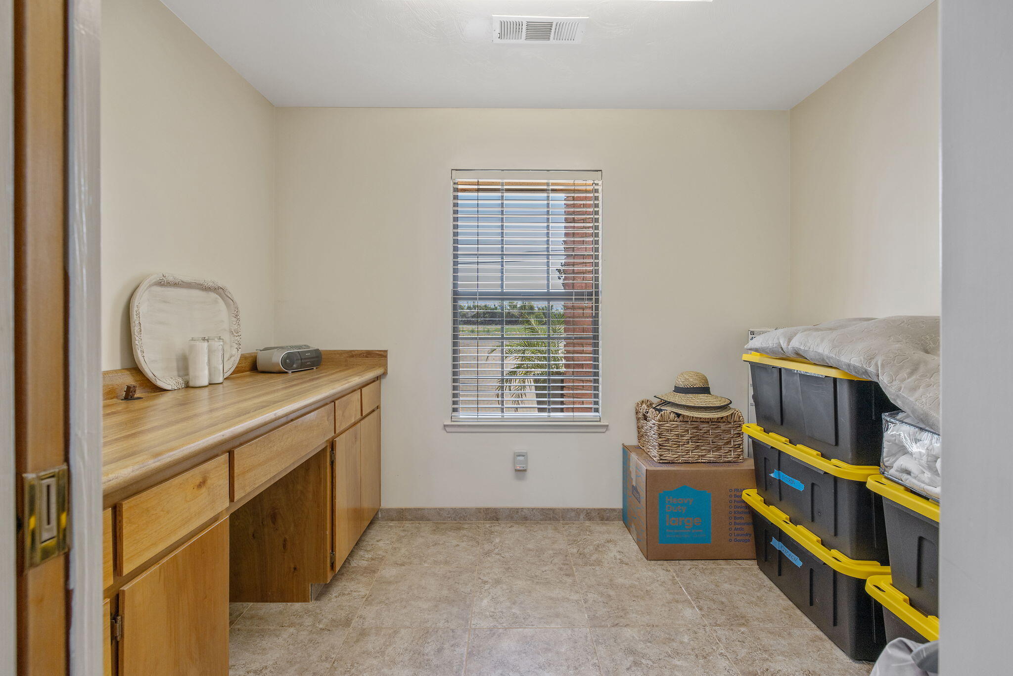 12268 Ave 328, Visalia, CA 93291