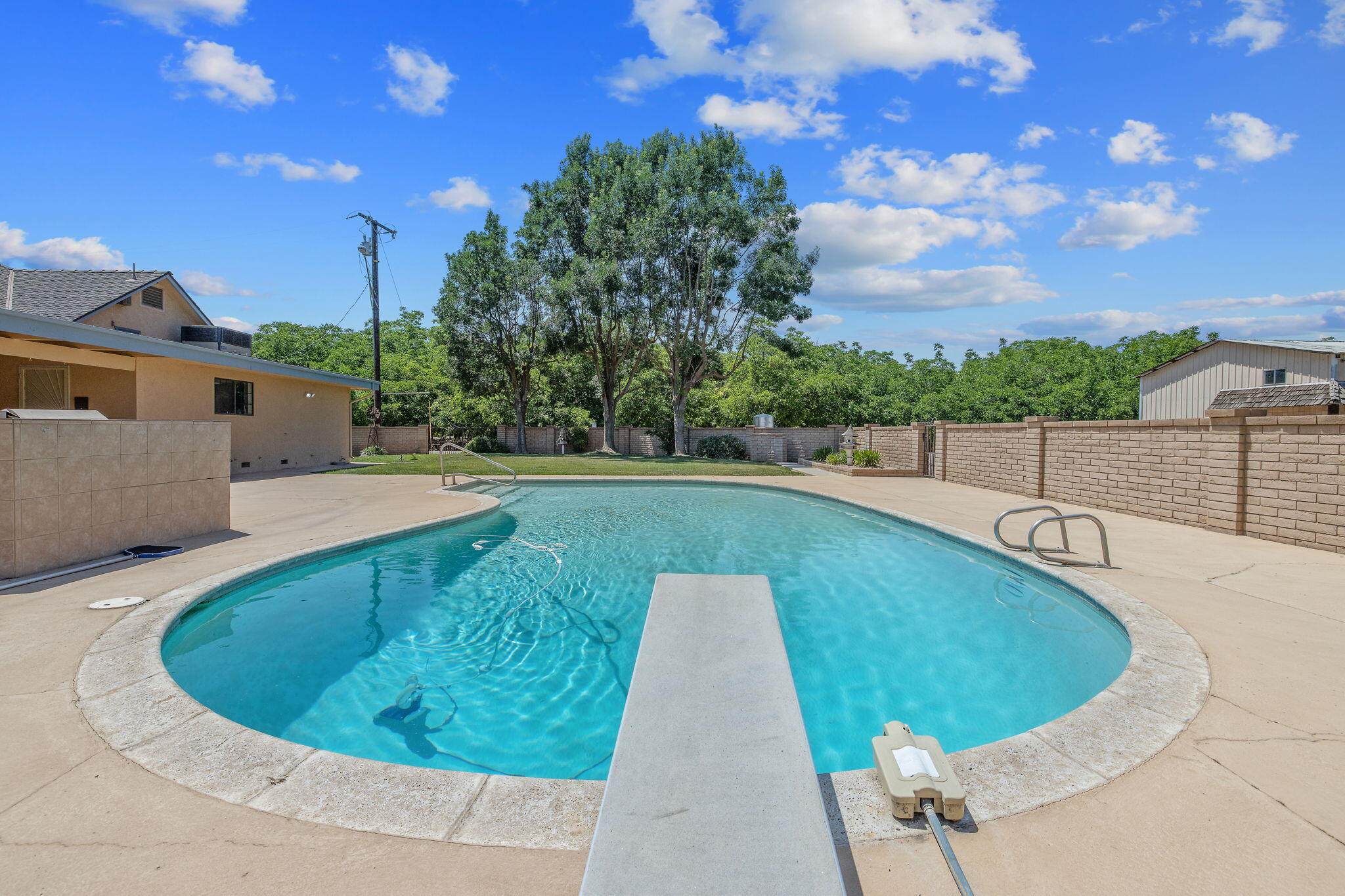 12268 Ave 328, Visalia, CA 93291