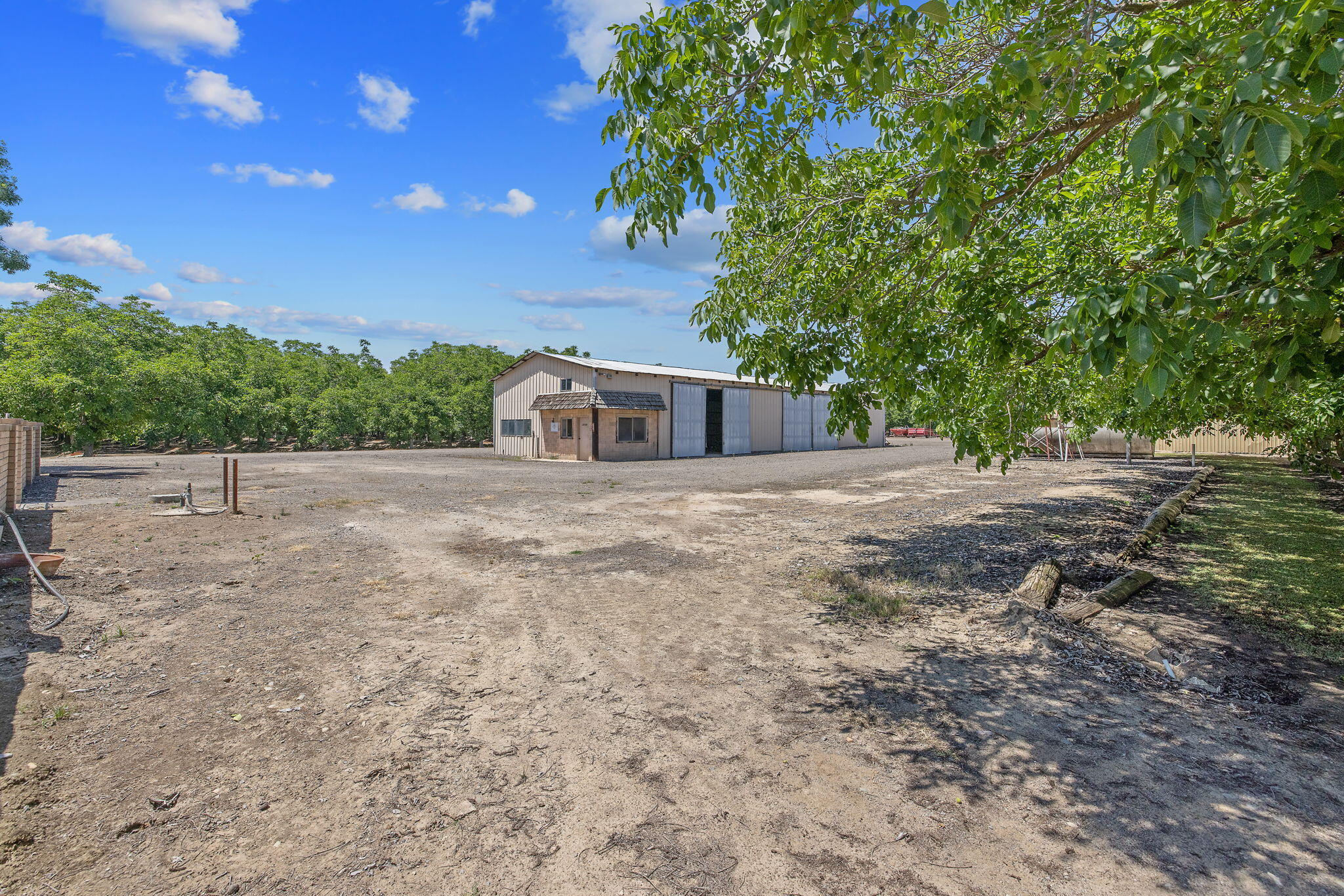 12268 Ave 328, Visalia, CA 93291