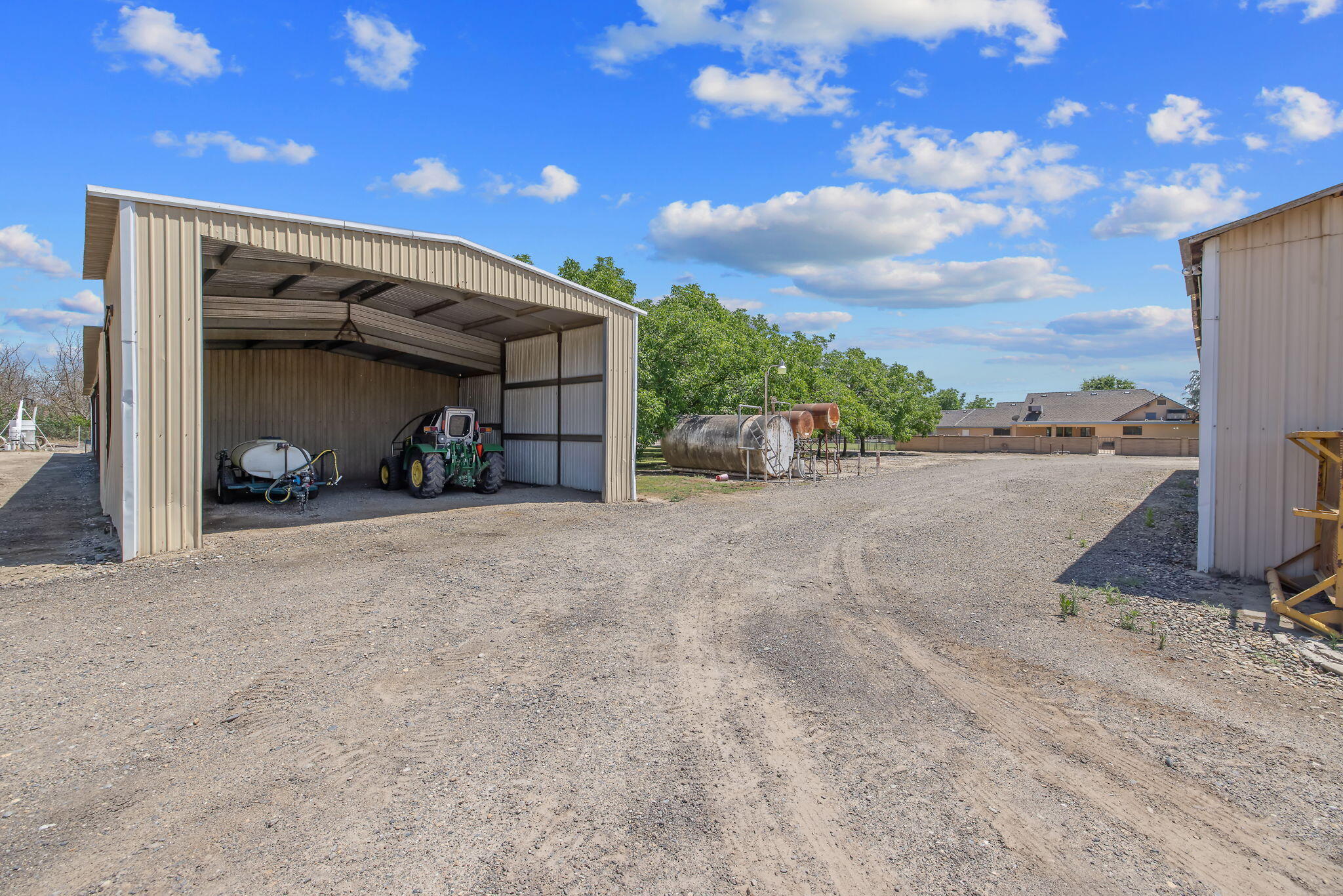 12268 Ave 328, Visalia, CA 93291