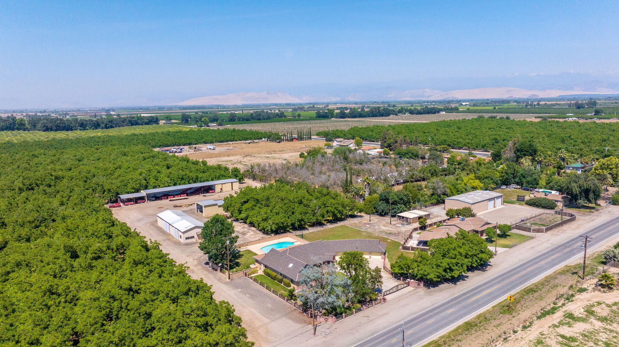 12268 Ave 328, Visalia, CA 93291