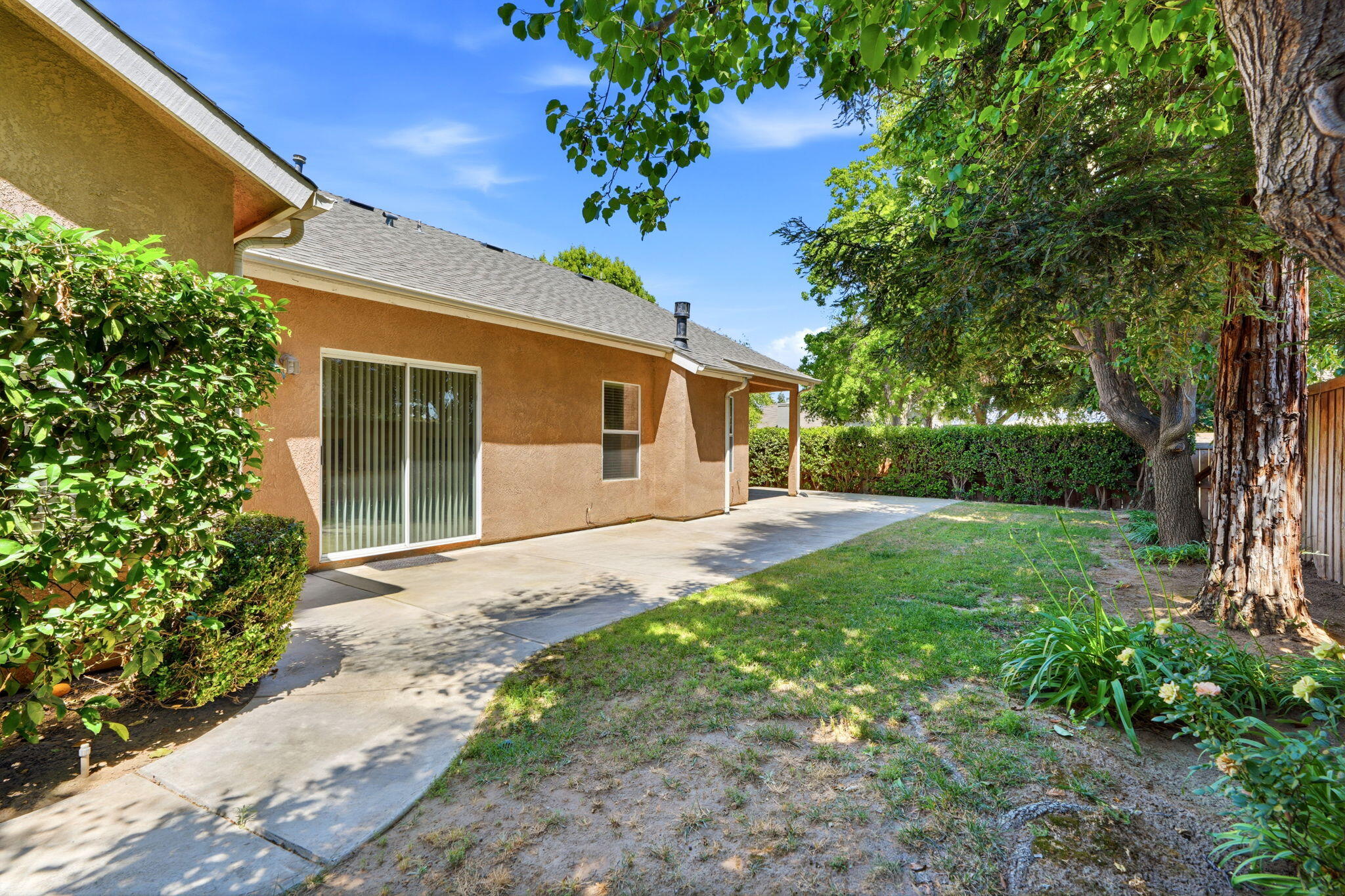 4651 W Morris Ave, Fresno, CA 93722