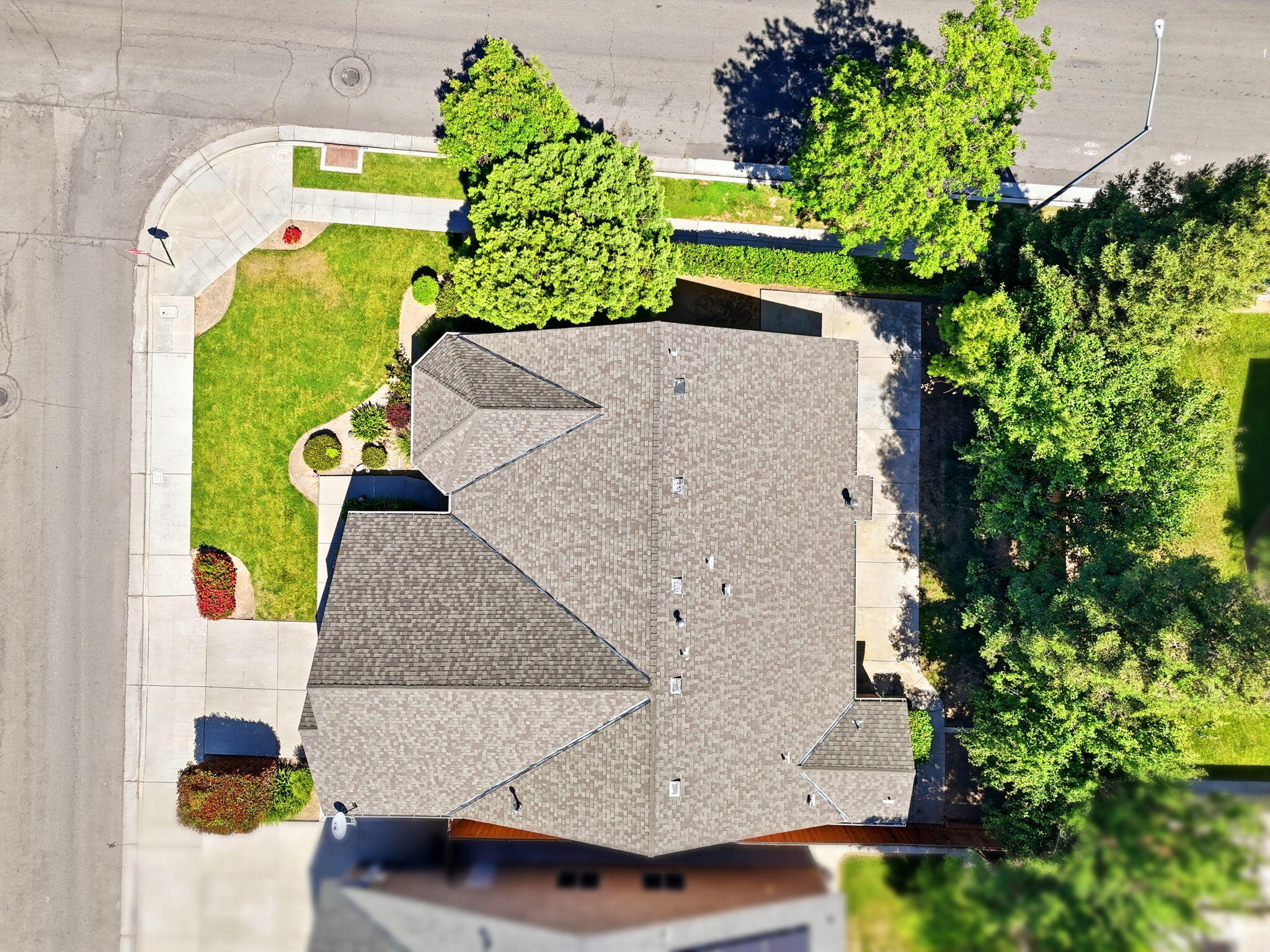 4651 W Morris Ave, Fresno, CA 93722