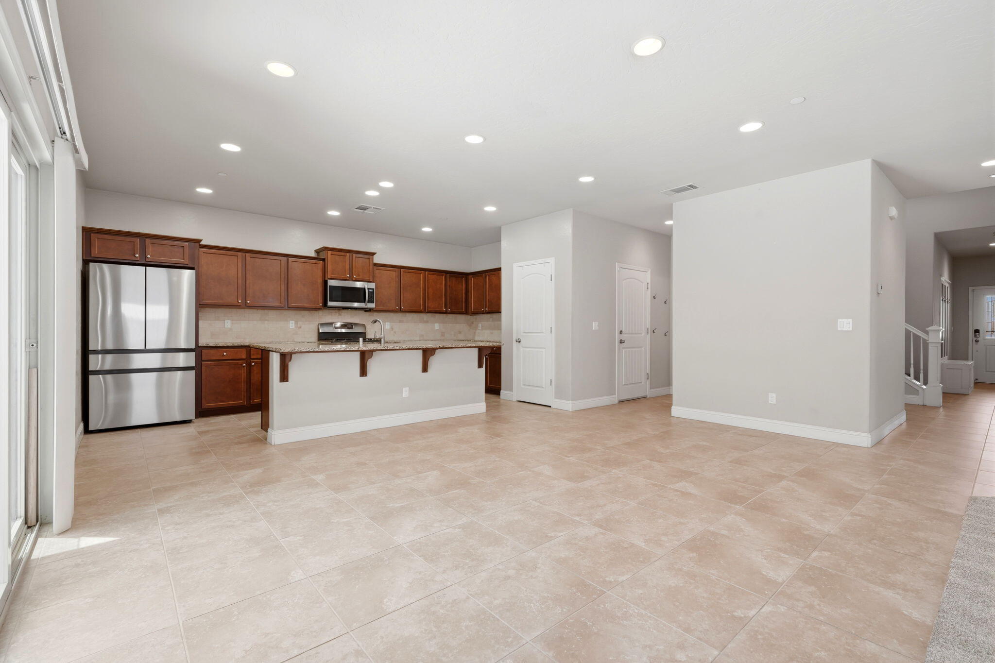 2310 N Crowe St, Visalia, CA 93291