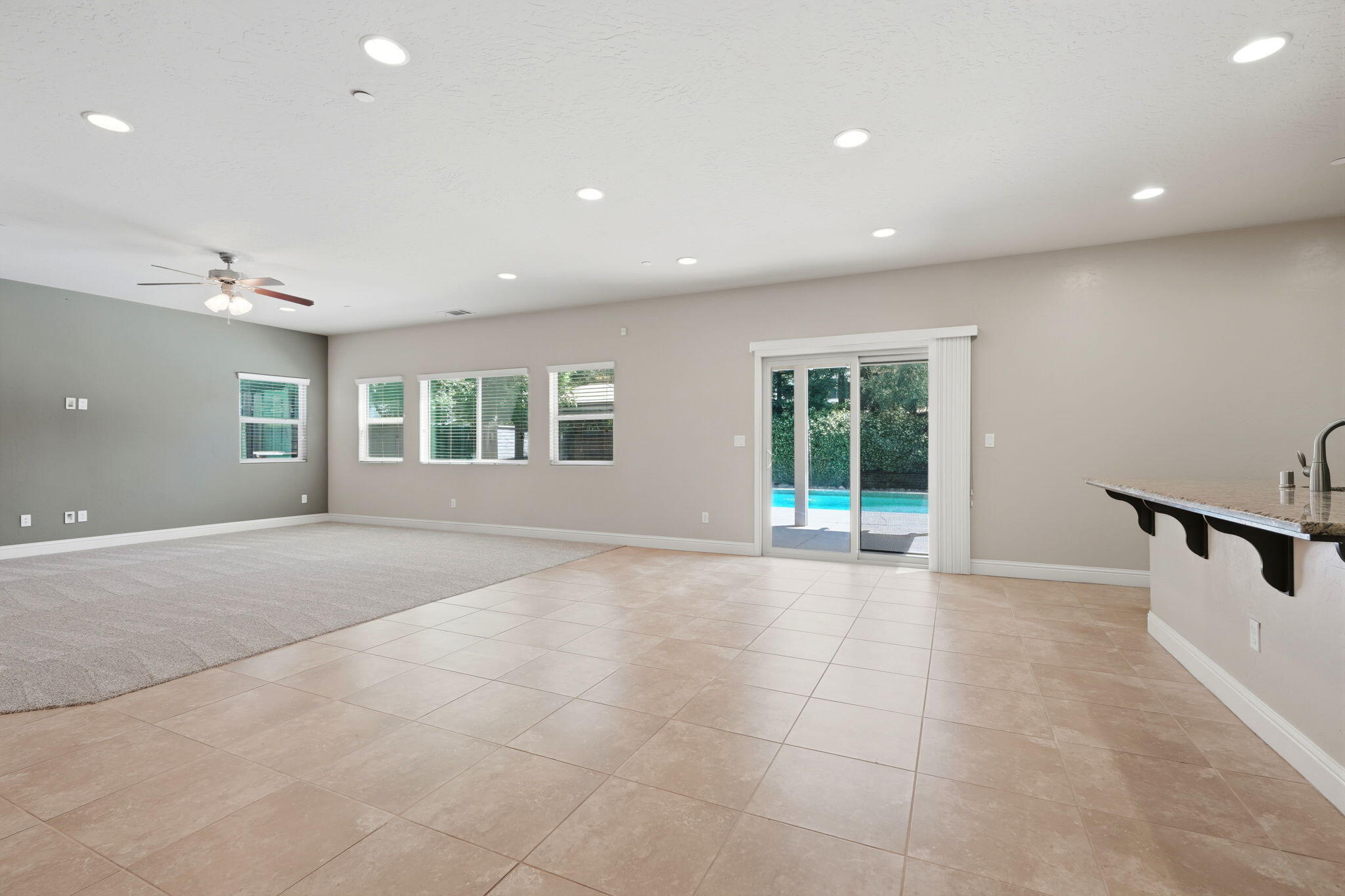 2310 N Crowe St, Visalia, CA 93291