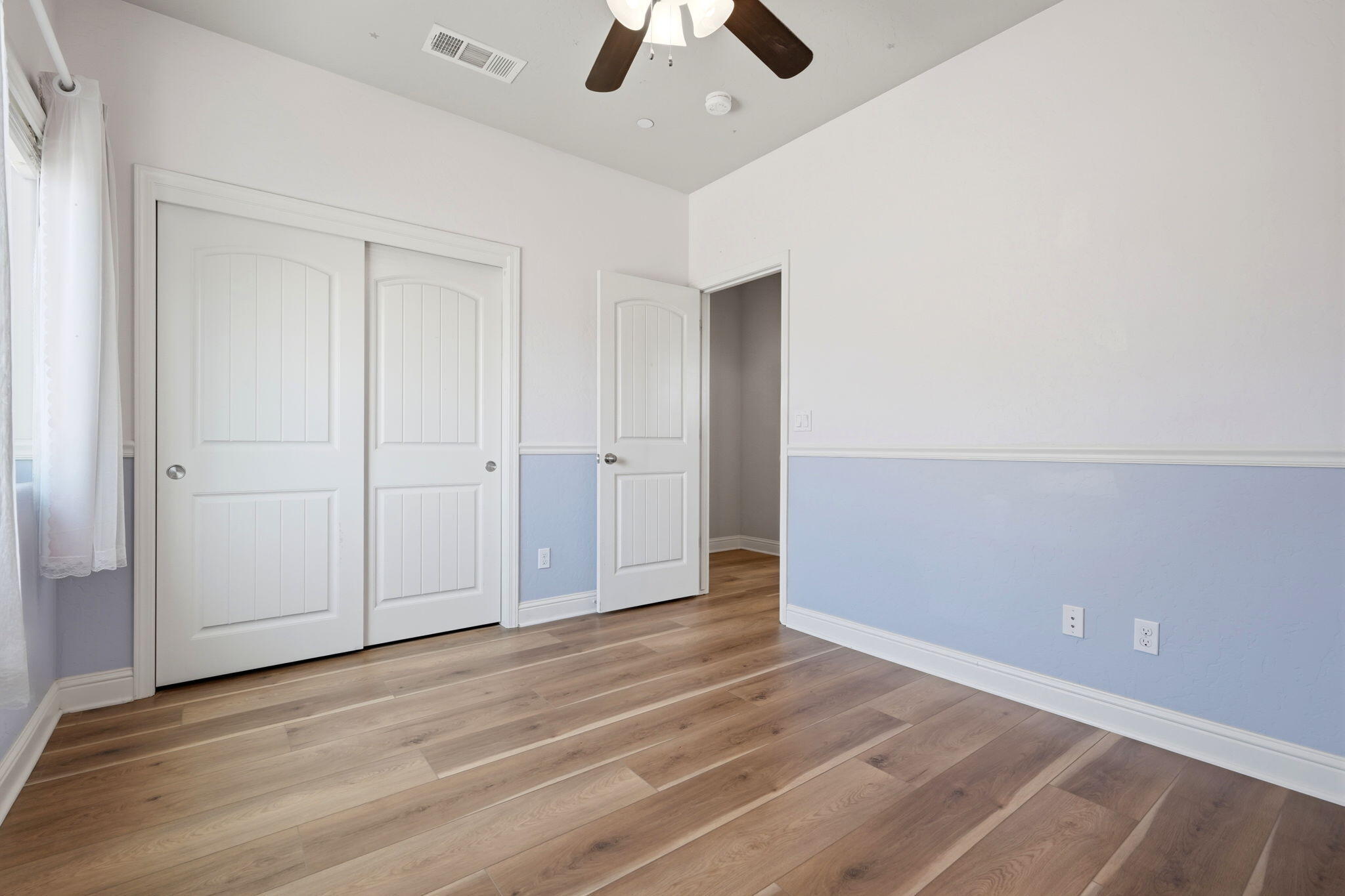 2310 N Crowe St, Visalia, CA 93291