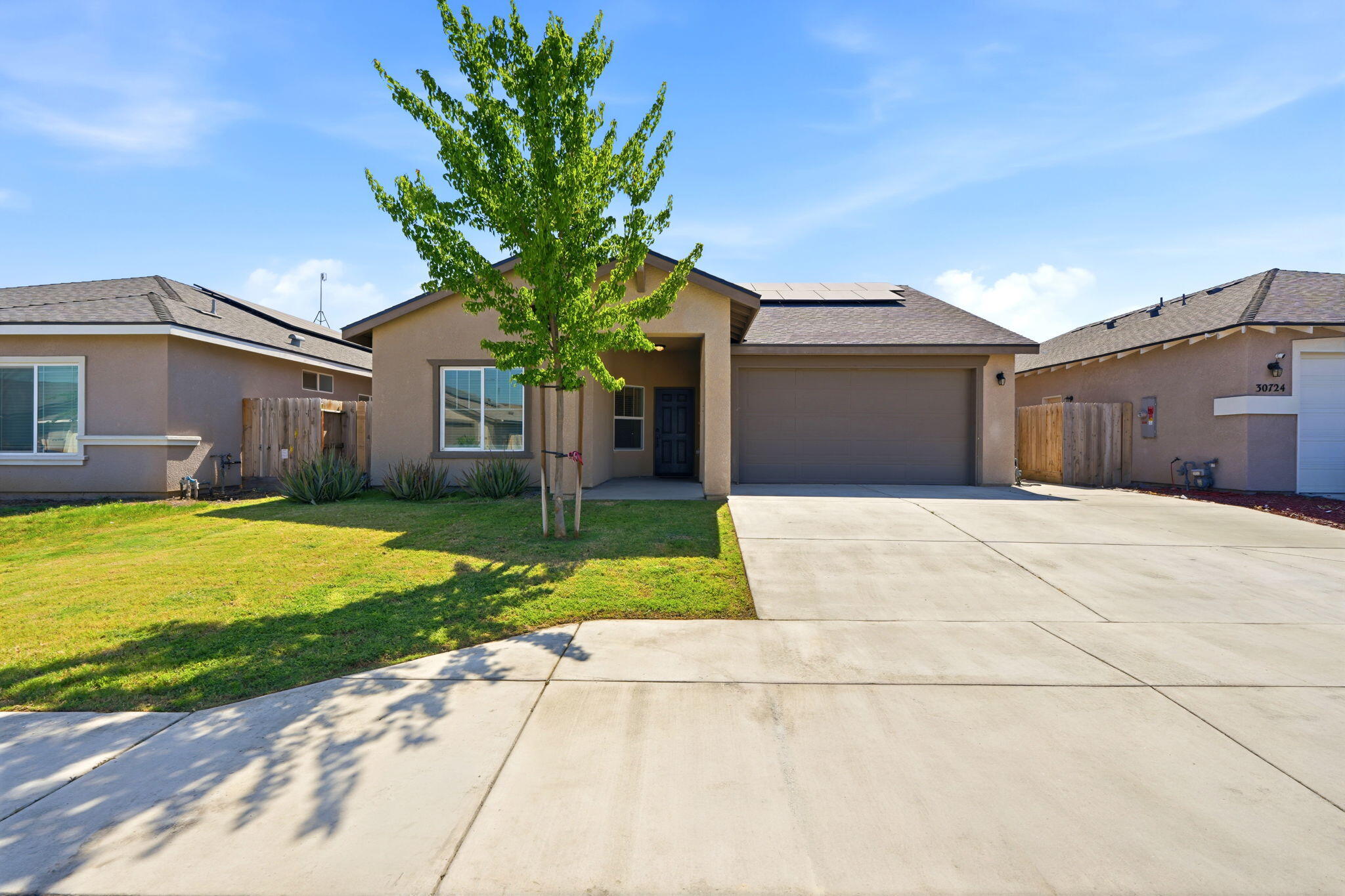 30734 Bellwood Rd, Visalia, CA 93291