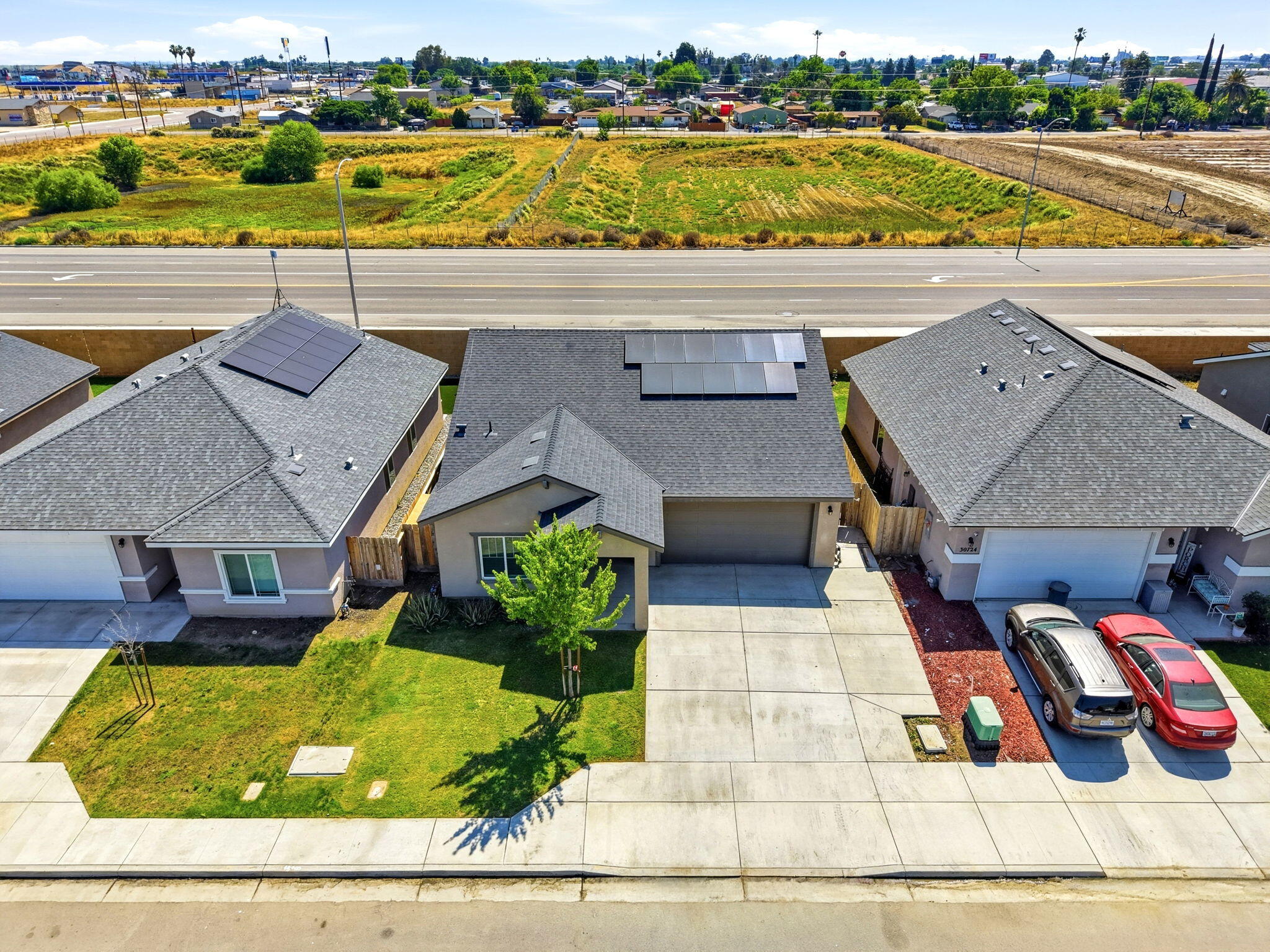 30734 Bellwood Rd, Visalia, CA 93291