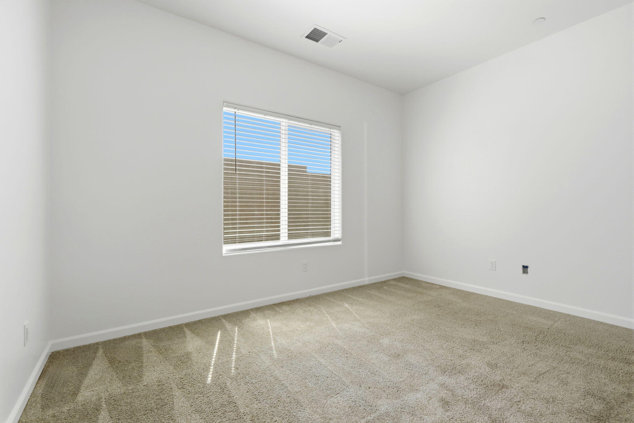 30734 Bellwood Rd, Visalia, CA 93291