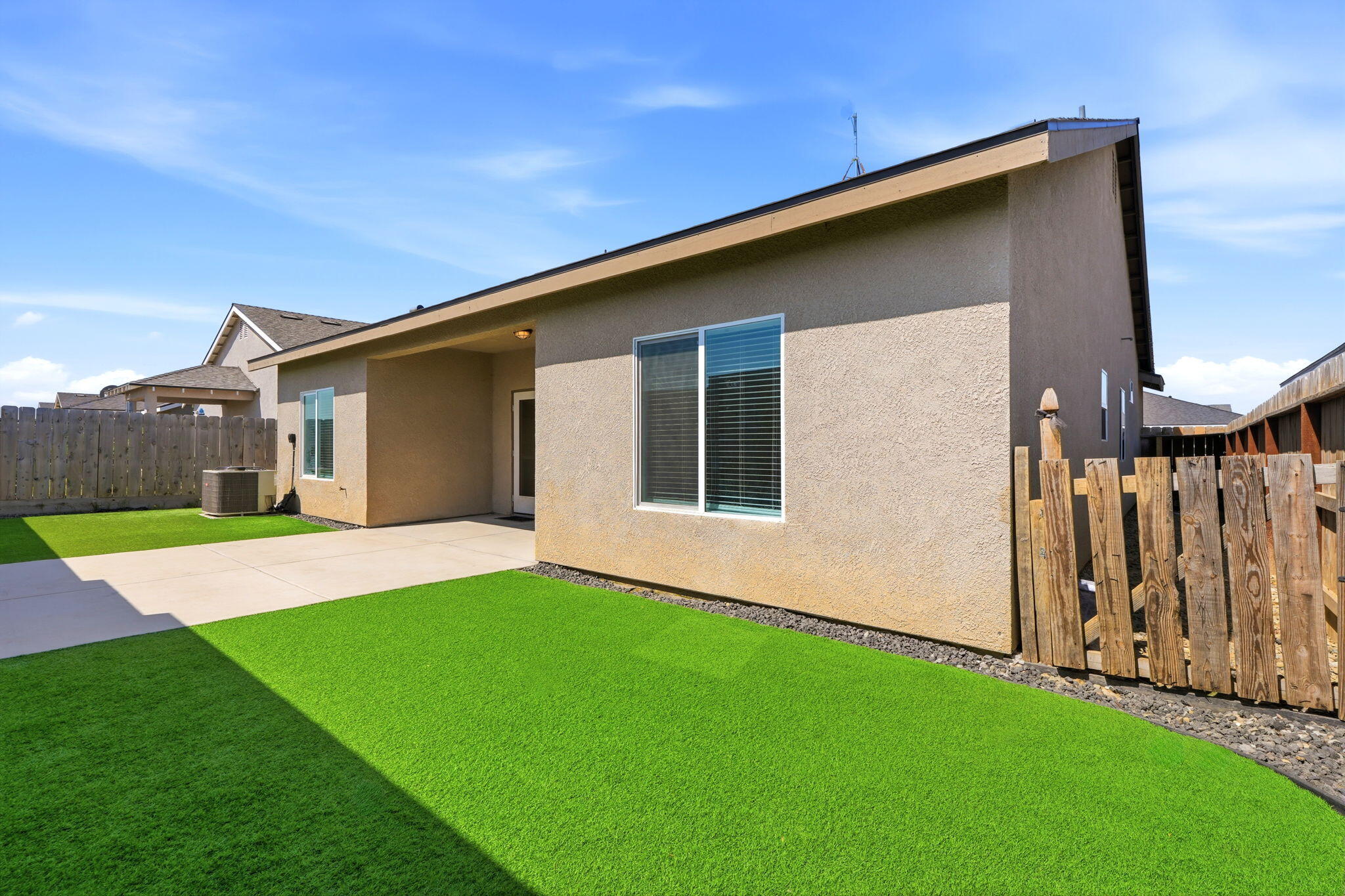 30734 Bellwood Rd, Visalia, CA 93291