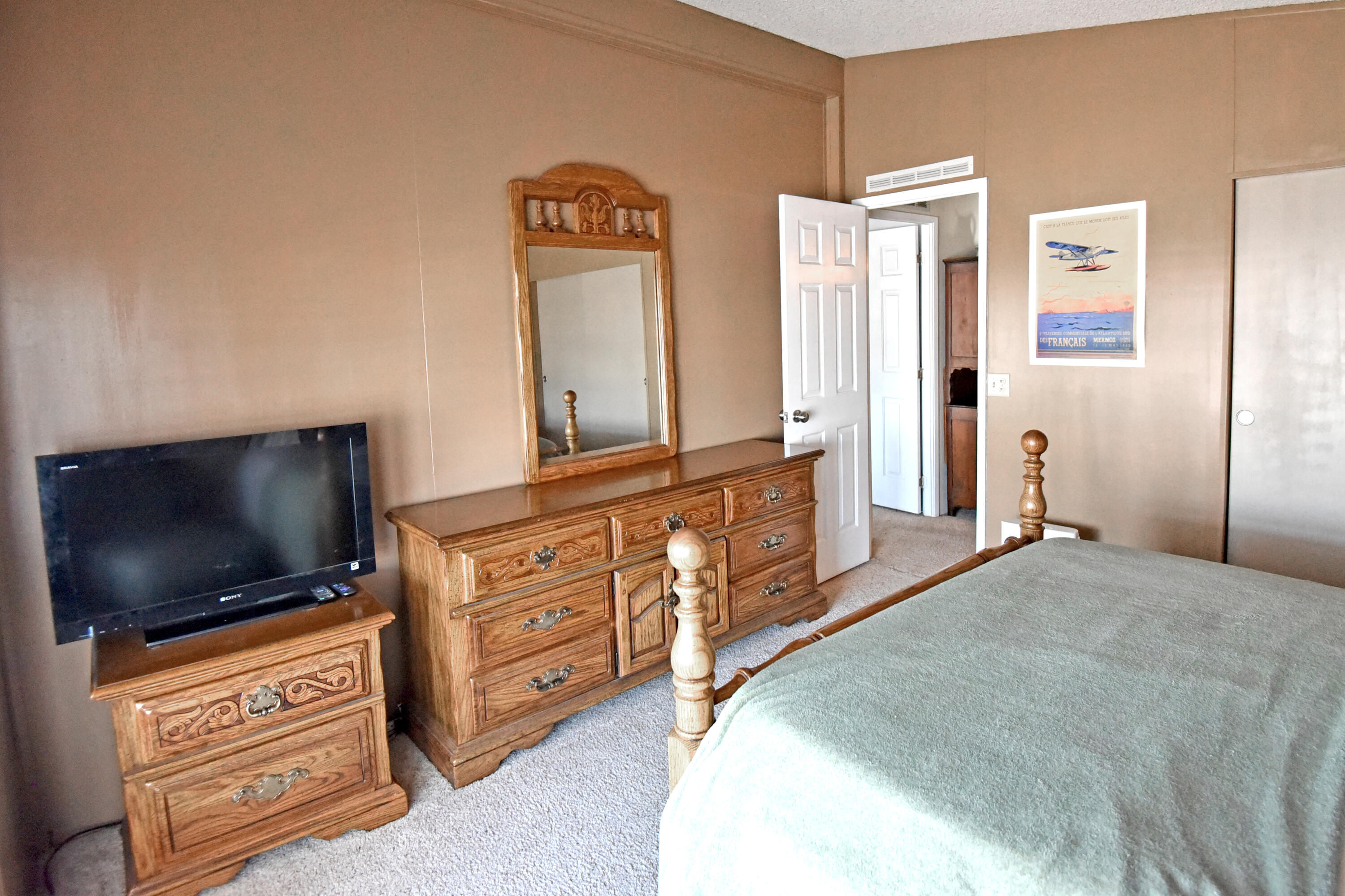 860 E Grangeville Blvd #23, Hanford, CA 93230