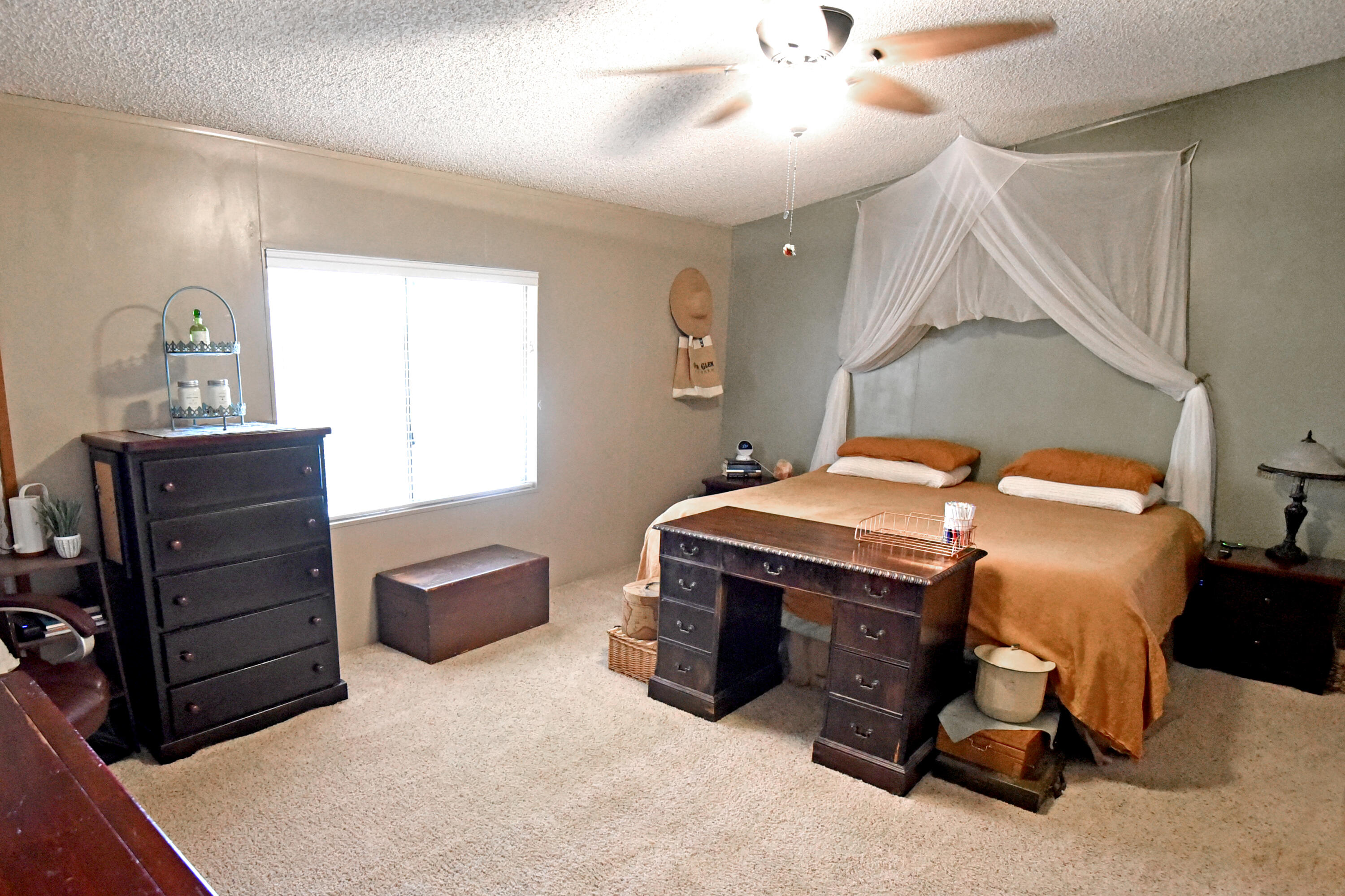 860 E Grangeville Blvd #23, Hanford, CA 93230