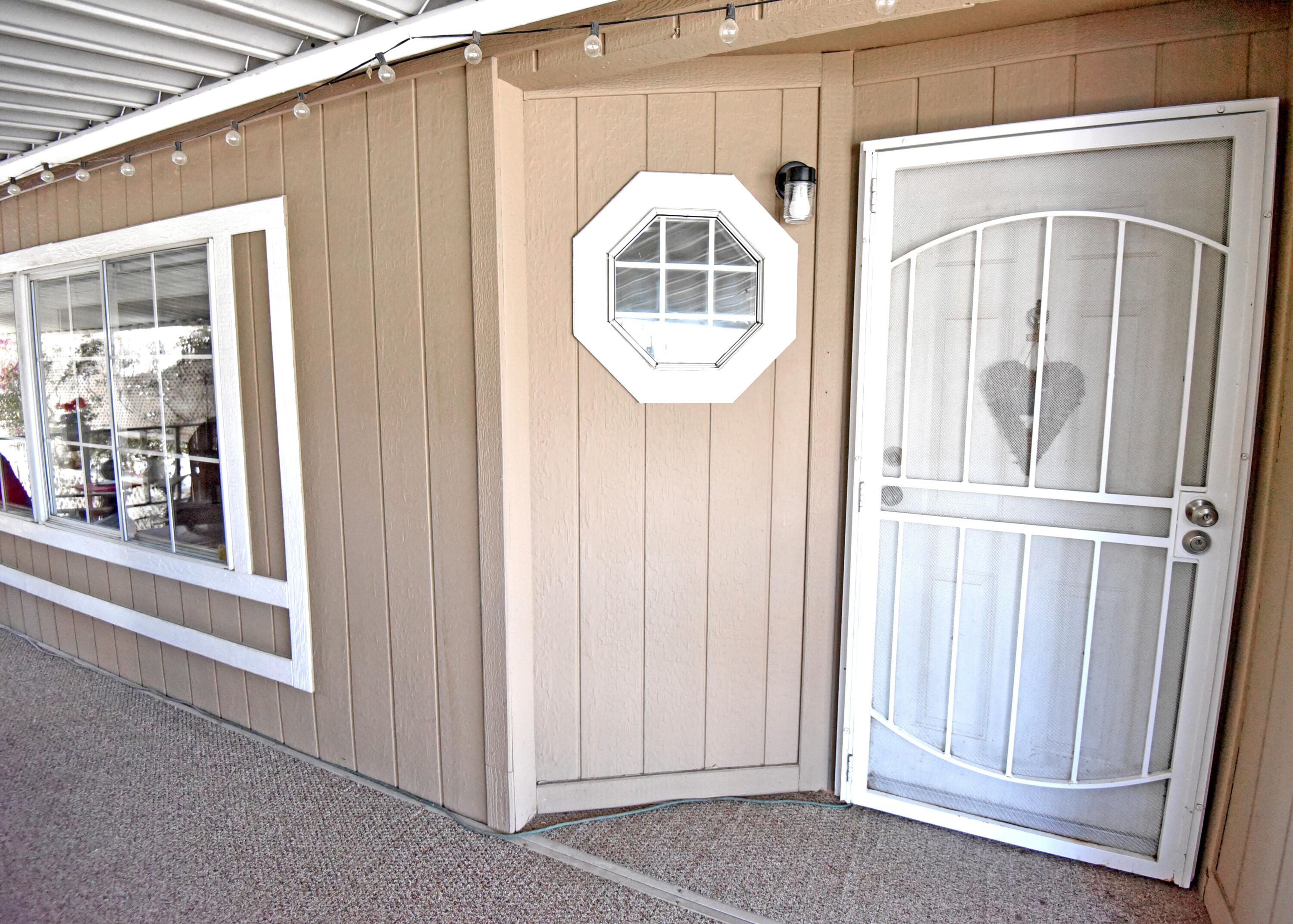860 E Grangeville Blvd #23, Hanford, CA 93230