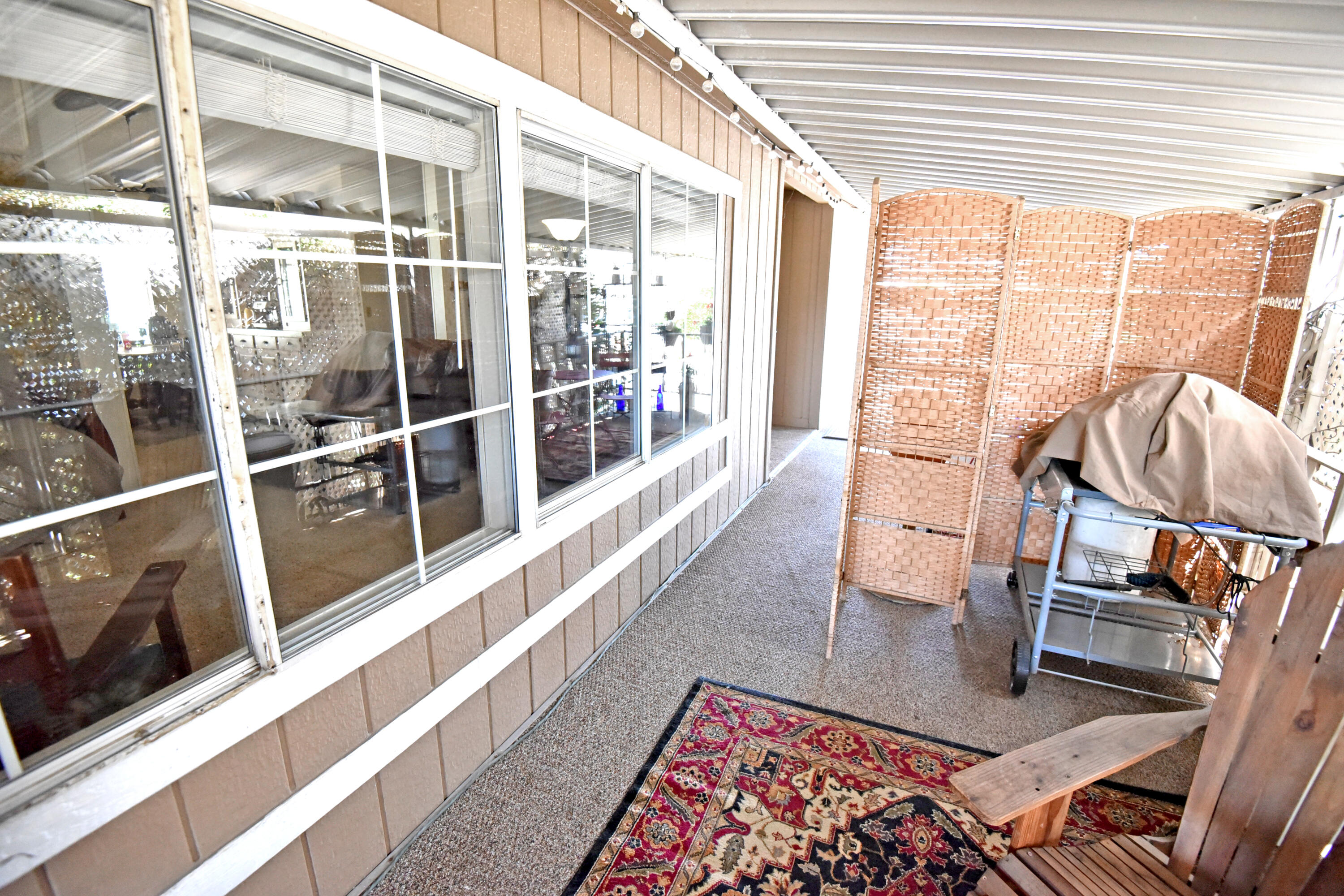 860 E Grangeville Blvd #23, Hanford, CA 93230