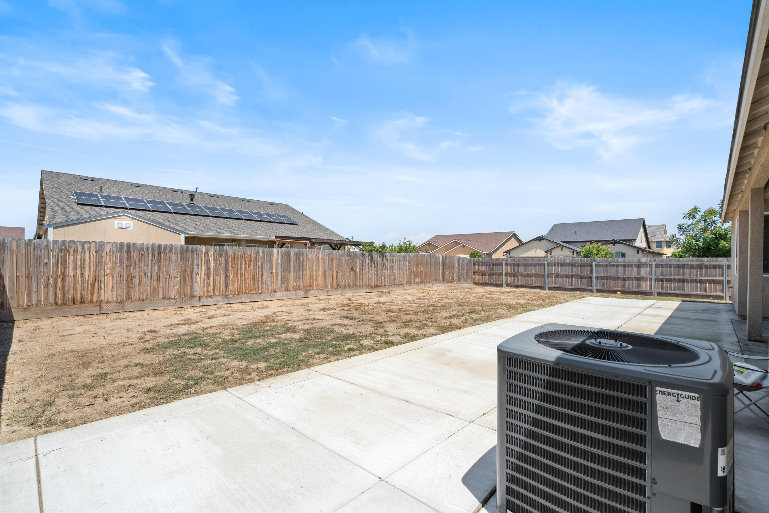 2334 E Monte Vista Ave, Visalia, CA 93292