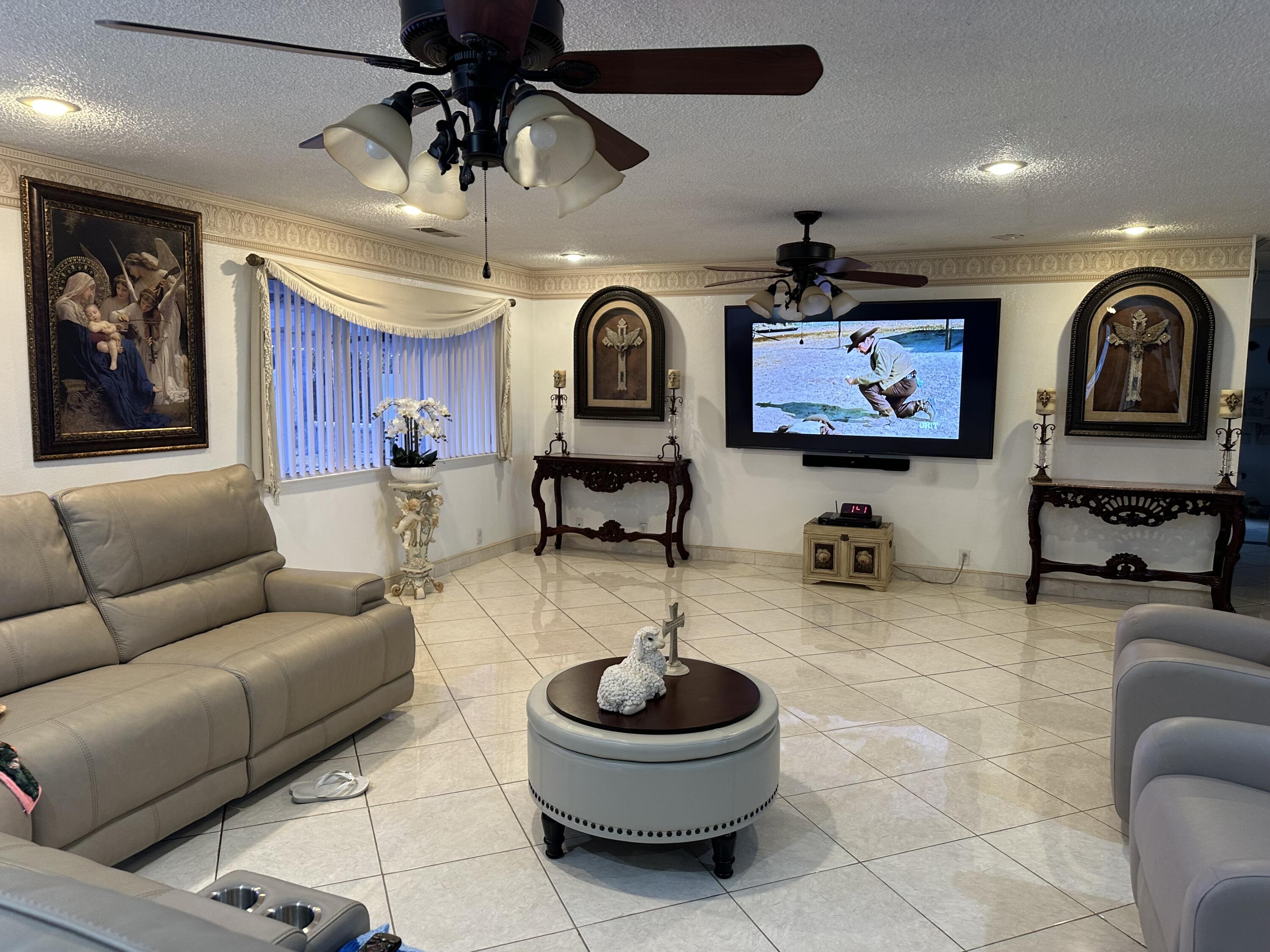 22981 Avenue 72, Terra Bella, CA 93270