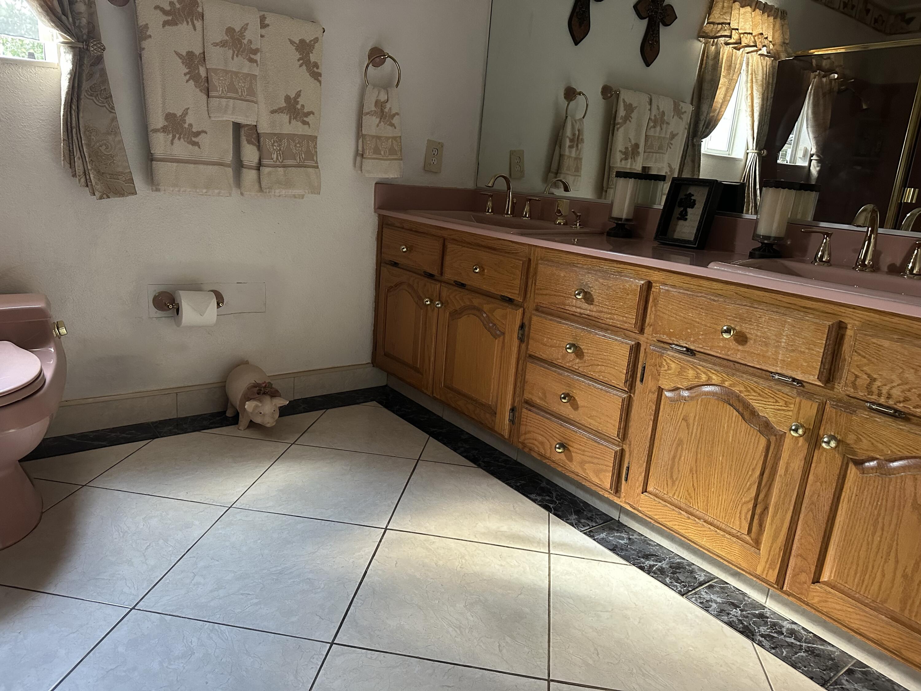 22981 Avenue 72, Terra Bella, CA 93270