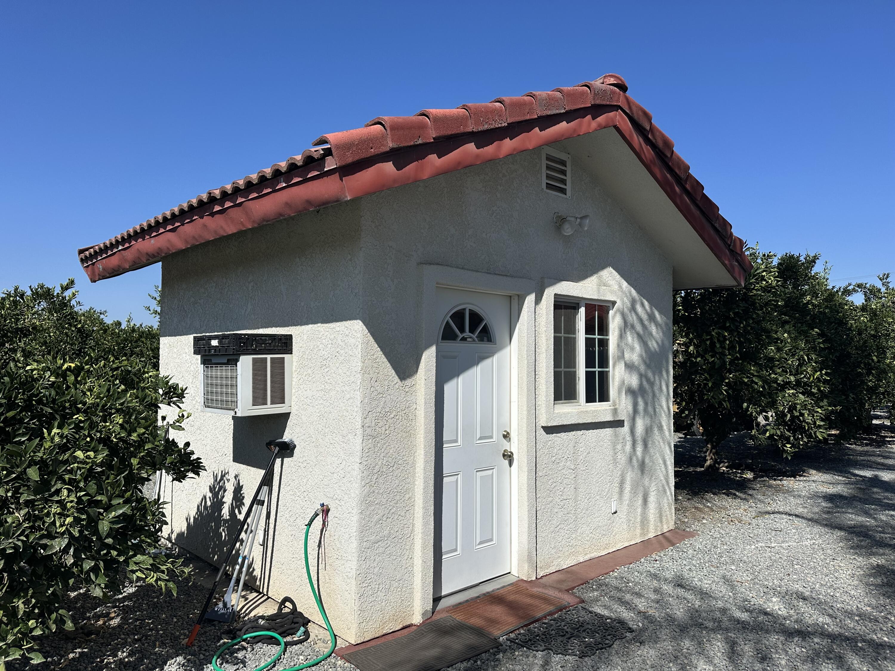 22981 Avenue 72, Terra Bella, CA 93270
