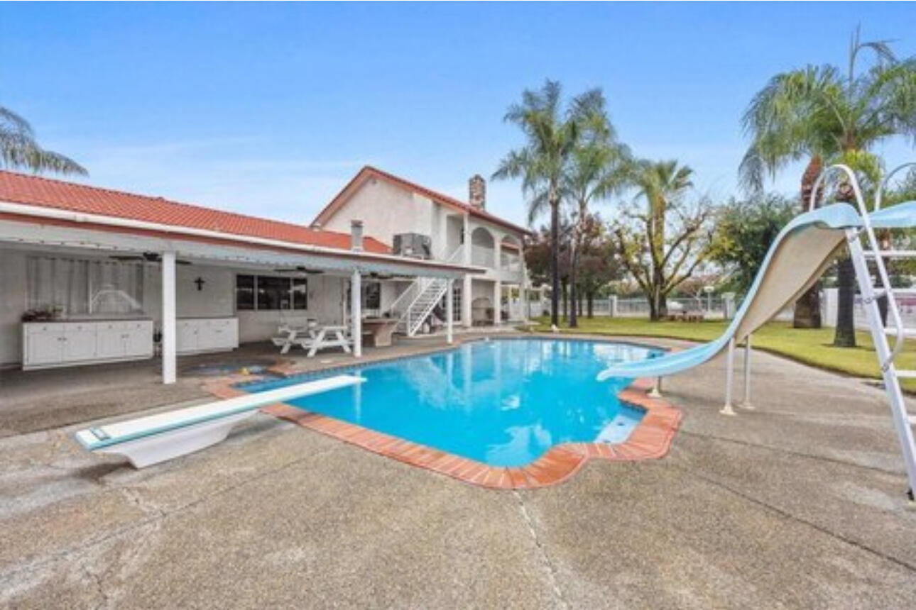 22981 Avenue 72, Terra Bella, CA 93270