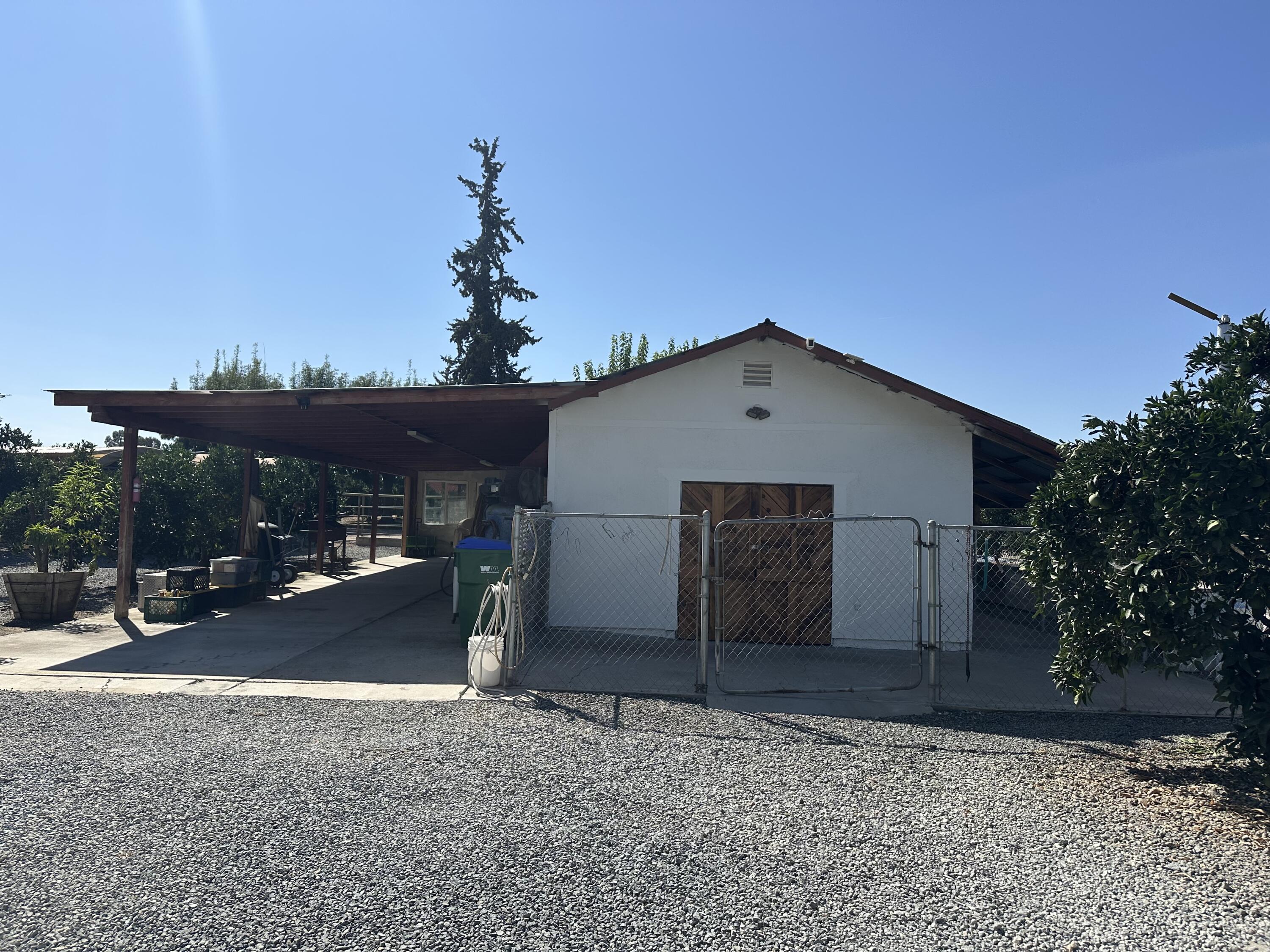 22981 Avenue 72, Terra Bella, CA 93270