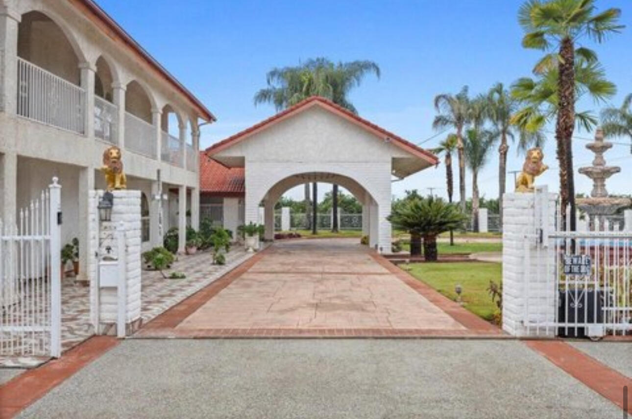 22981 Avenue 72, Terra Bella, CA 93270