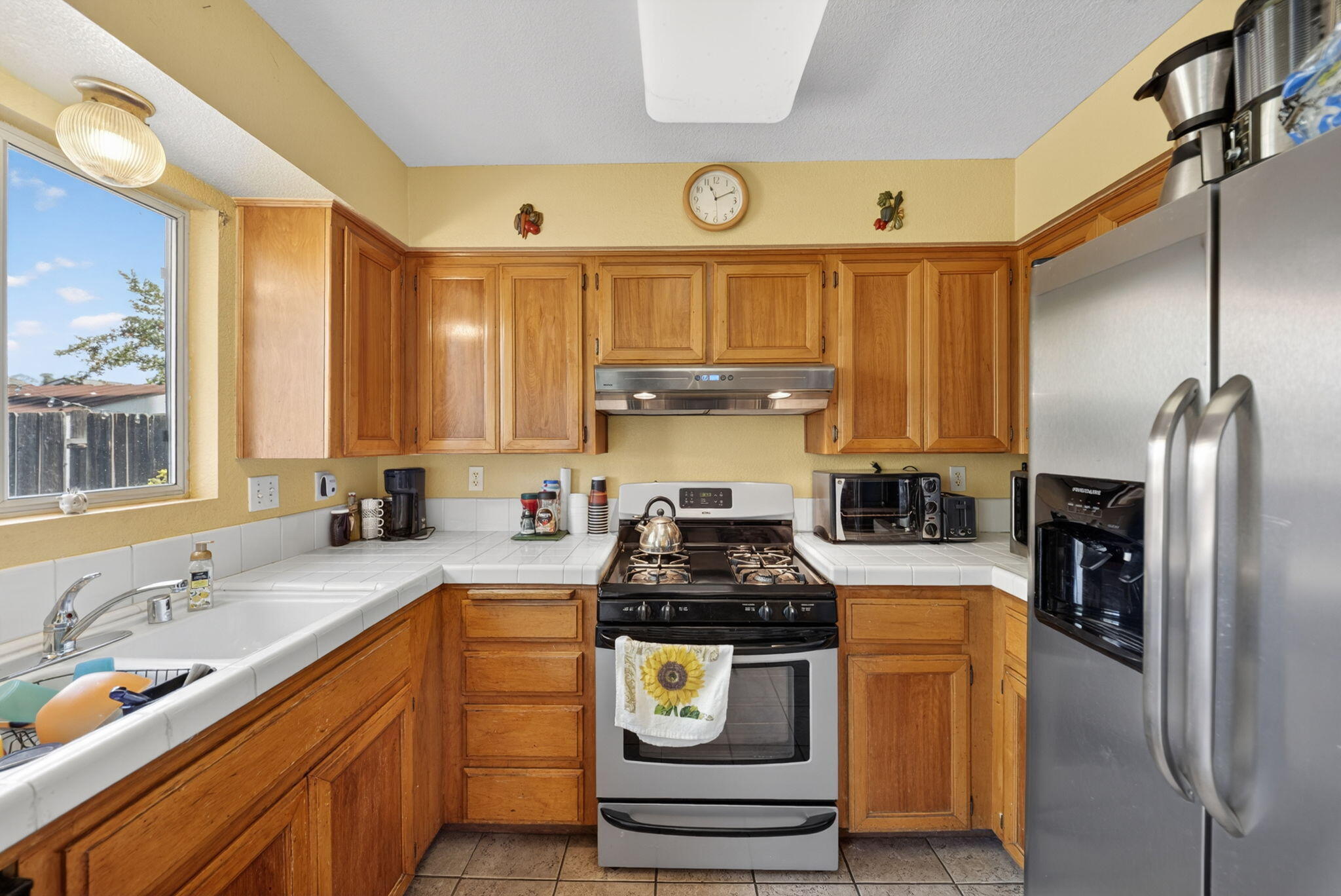 673 S Ohio St, Porterville, CA 93257