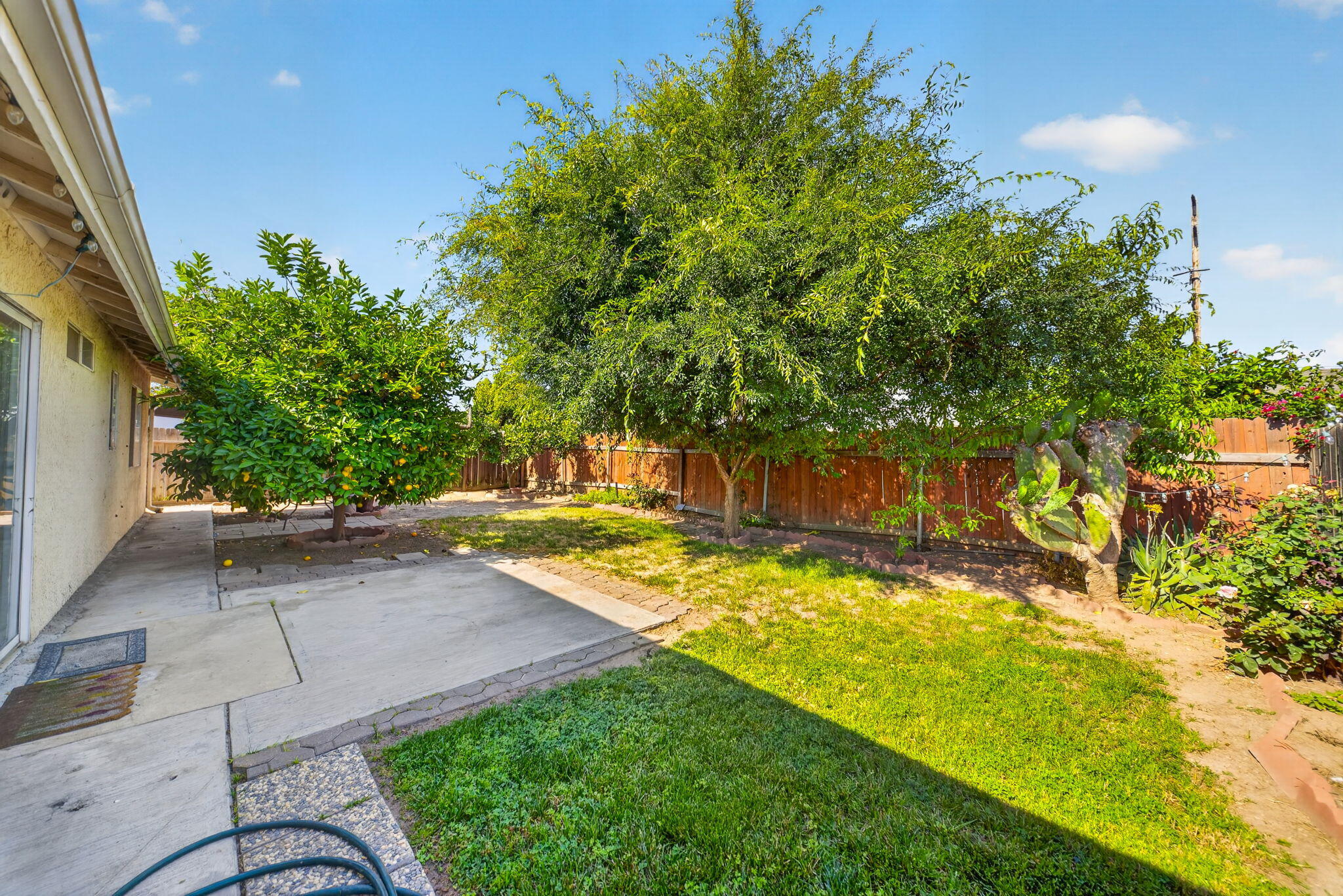 673 S Ohio St, Porterville, CA 93257