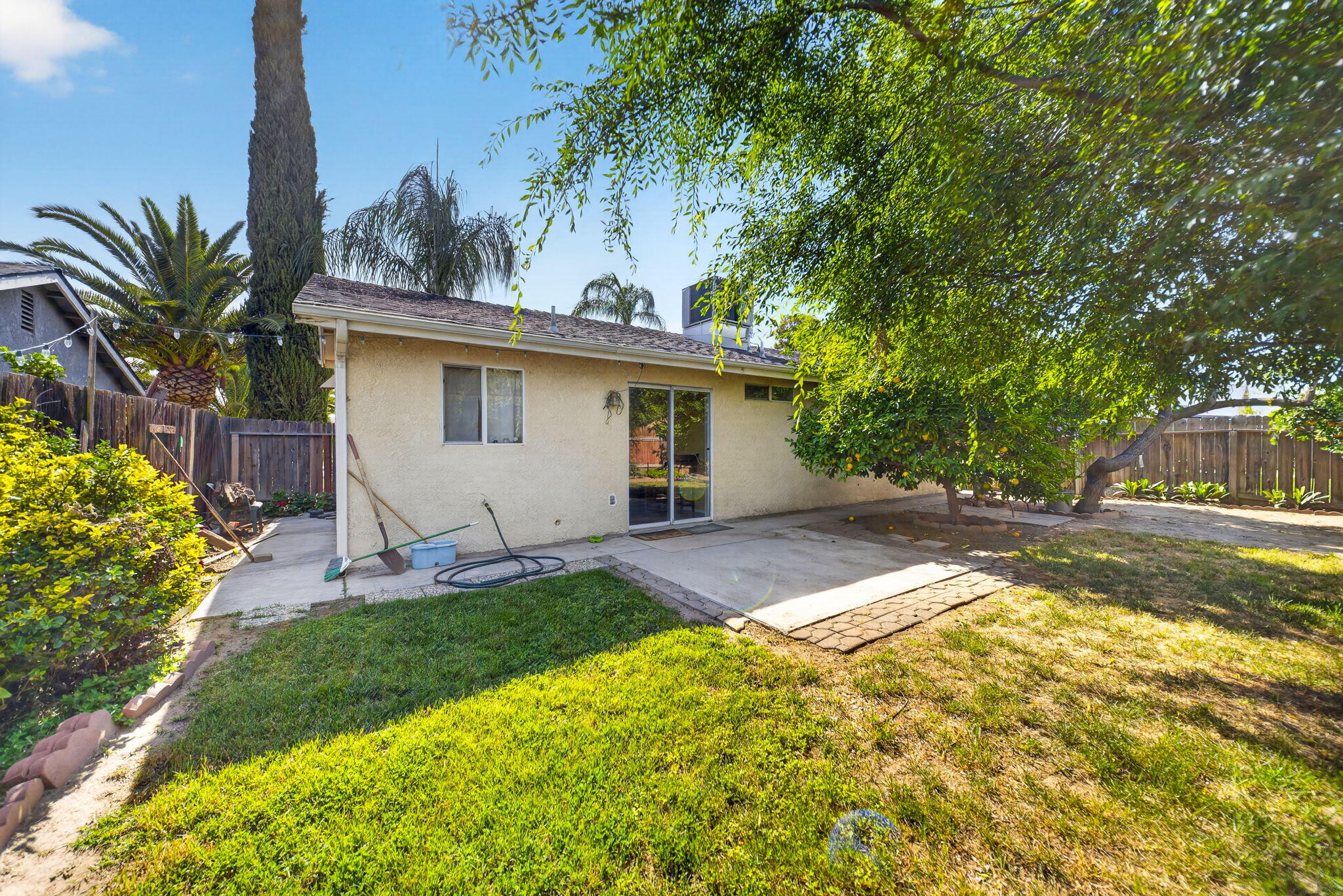 673 S Ohio St, Porterville, CA 93257