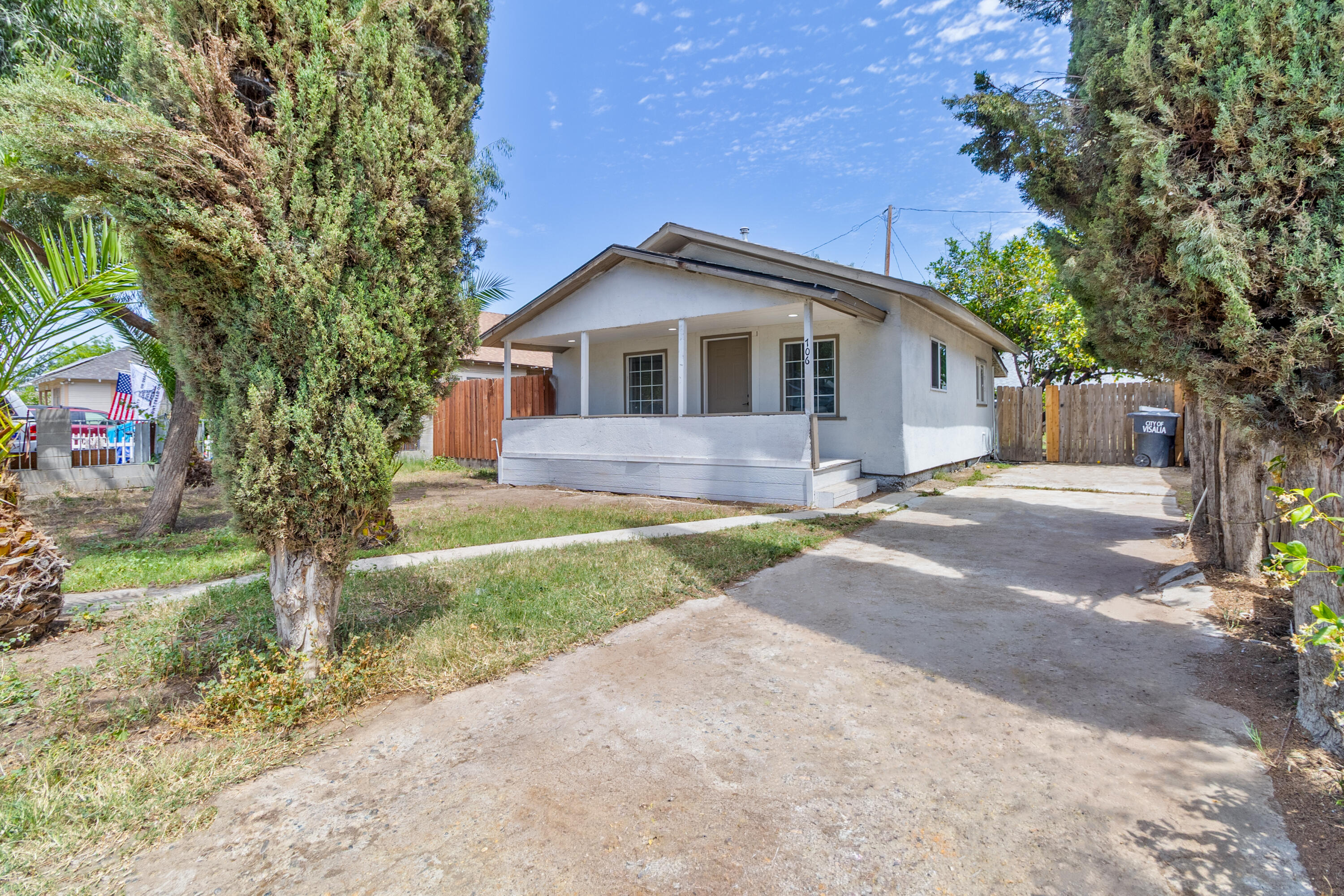 706 S Encina St, Visalia, CA 93277