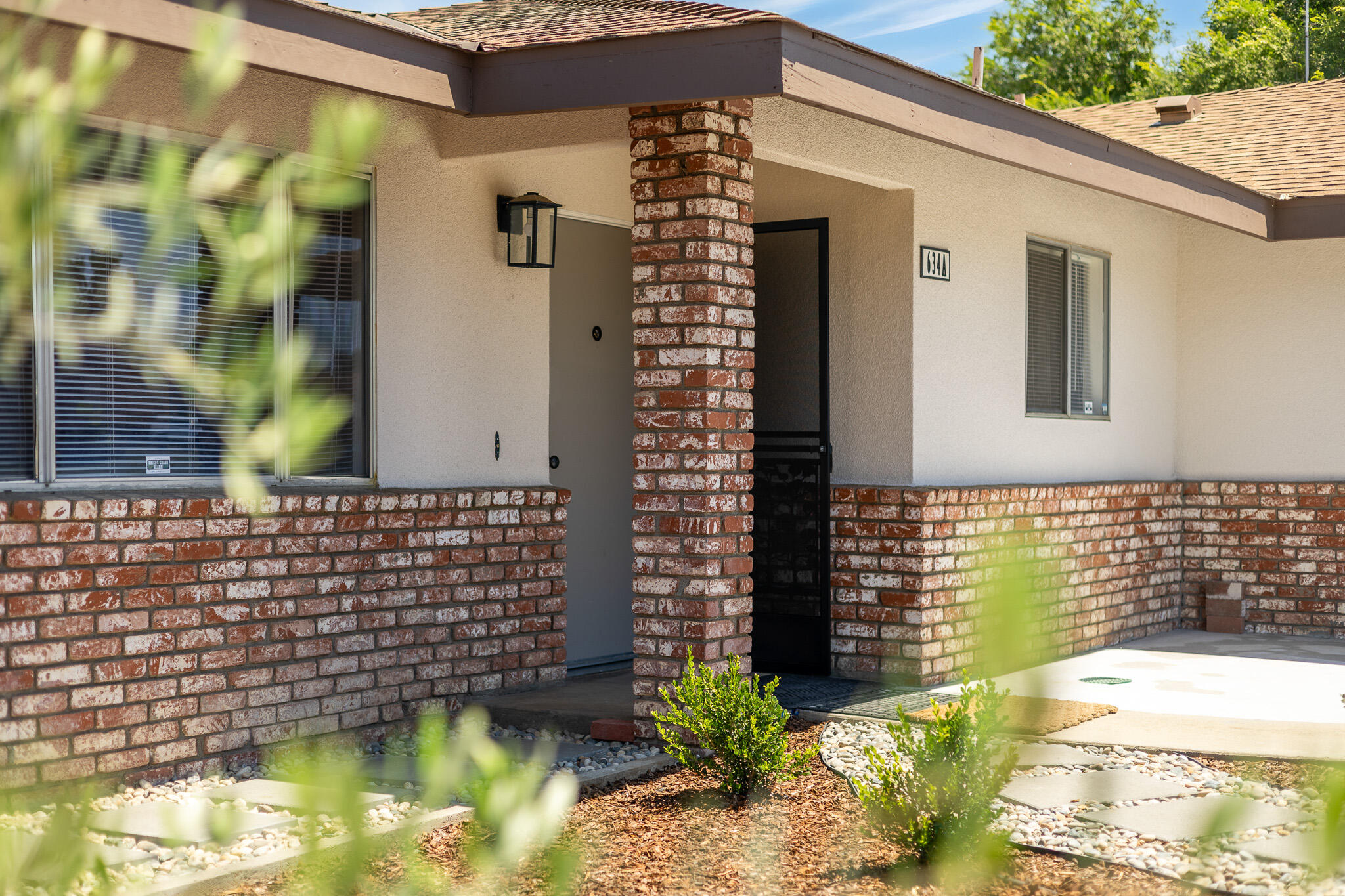 634 W Theta Ave, Porterville, CA 93257