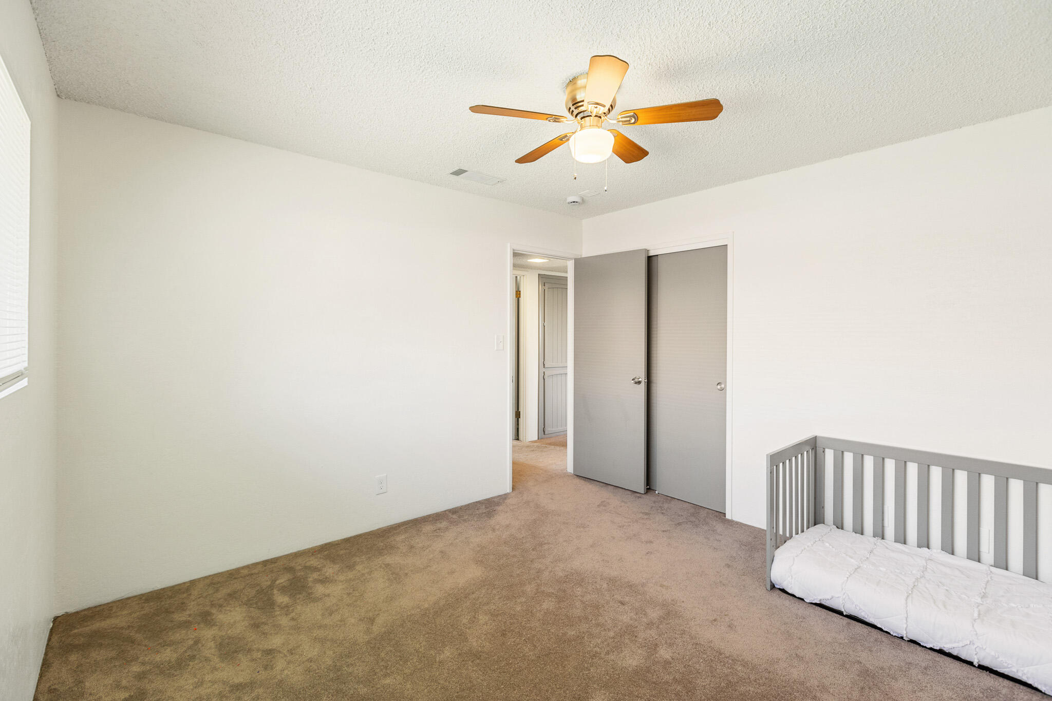 634 W Theta Ave, Porterville, CA 93257