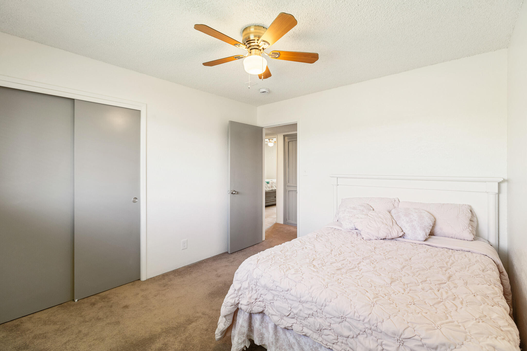 634 W Theta Ave, Porterville, CA 93257