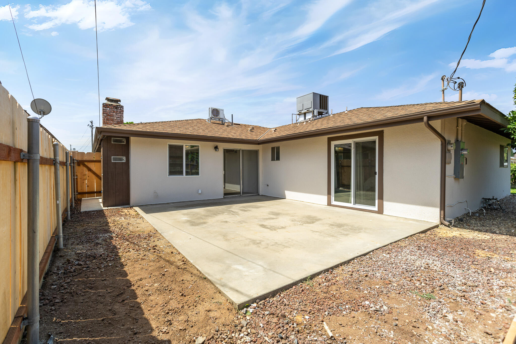 634 W Theta Ave, Porterville, CA 93257